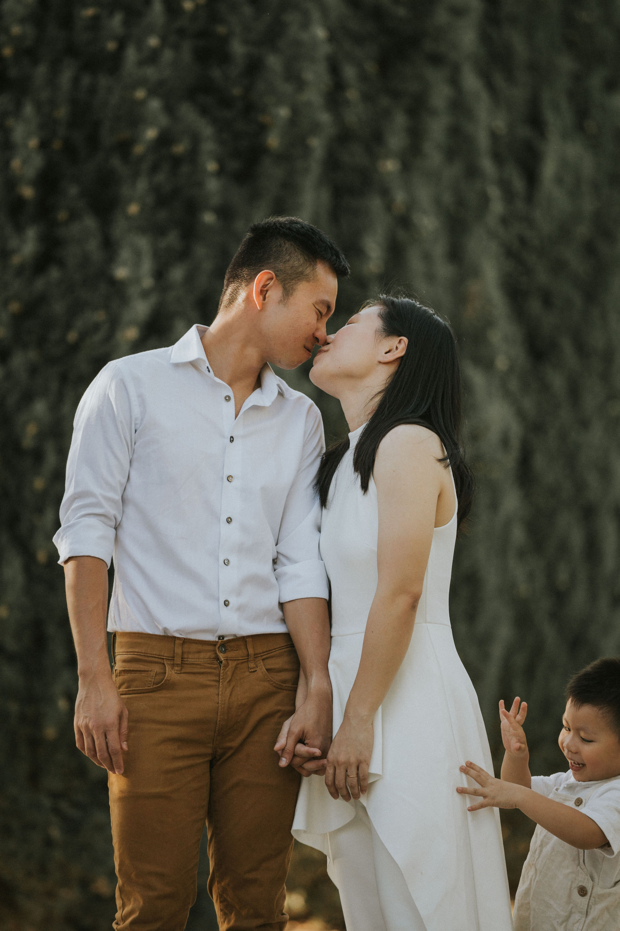 Family Photoshoot in Tuscany | Val d’Orcia & Pienza Photographer. Wedding Photographer in Florence, Pisa & Tuscany | Candid & Elegant Photography in Italy