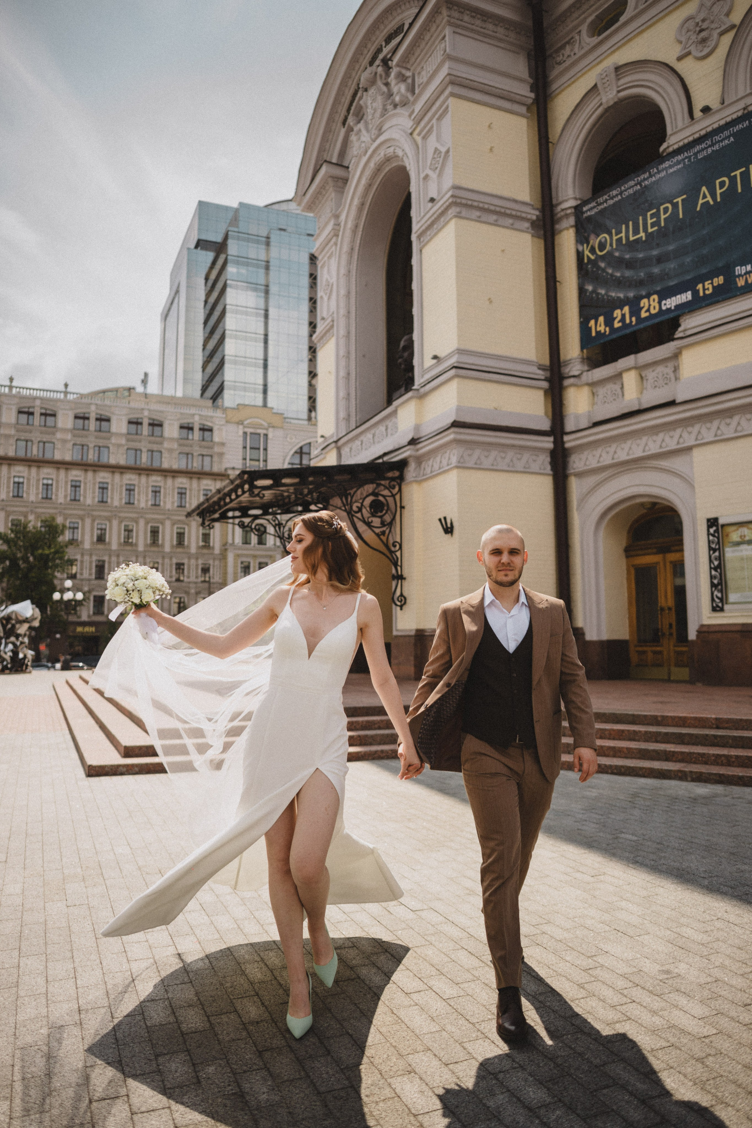 Elegant Urban Wedding Photography — Roman & Valentina. Wedding Photographer in Florence, Pisa & Tuscany | Candid & Elegant Photography in Italy