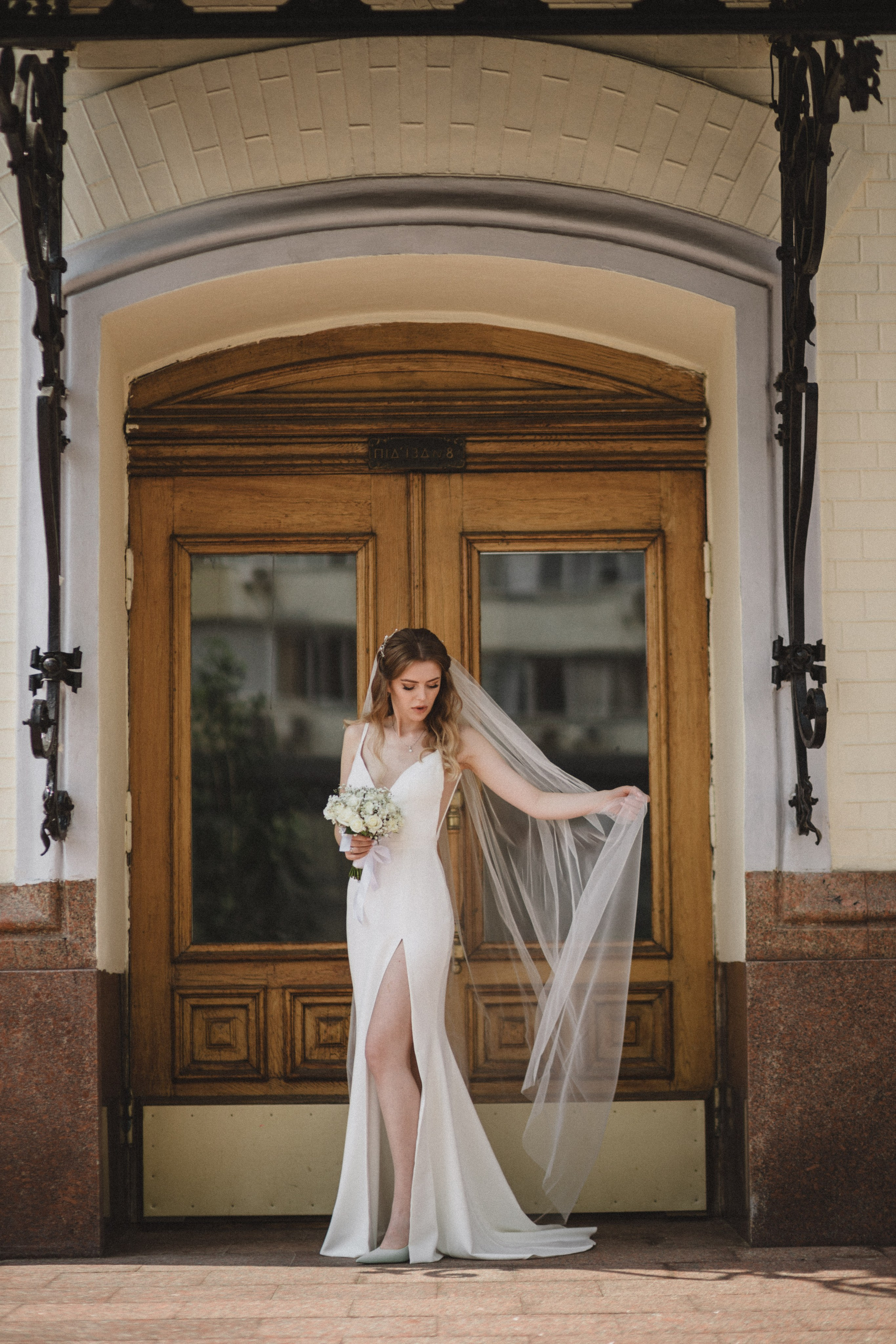 Elegant Urban Wedding Photography — Roman & Valentina. Wedding Photographer in Florence, Pisa & Tuscany | Candid & Elegant Photography in Italy
