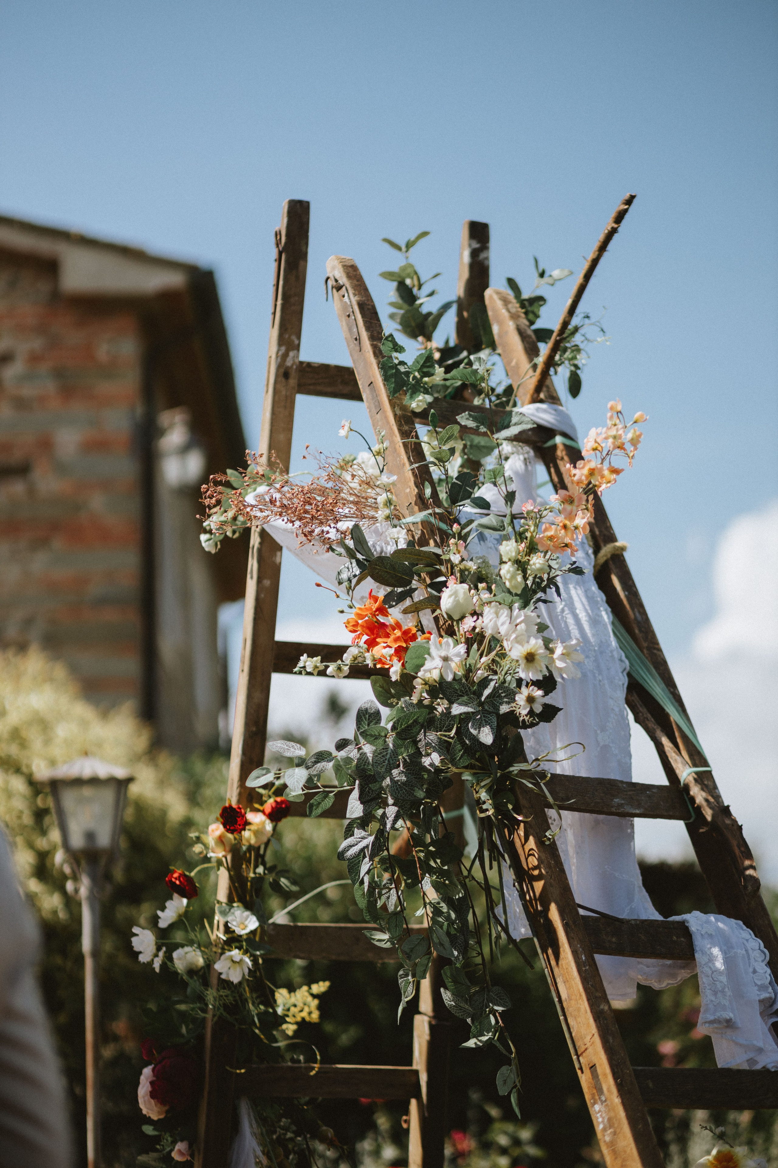 Sebastian & Isa – Matrimonio Romantico in Toscana | Celebrazione Intima tra le Colline. Fotografo di matrimoni a Firenze, Pisa e Toscana | Fotografia spontanea ed elegante in Italia