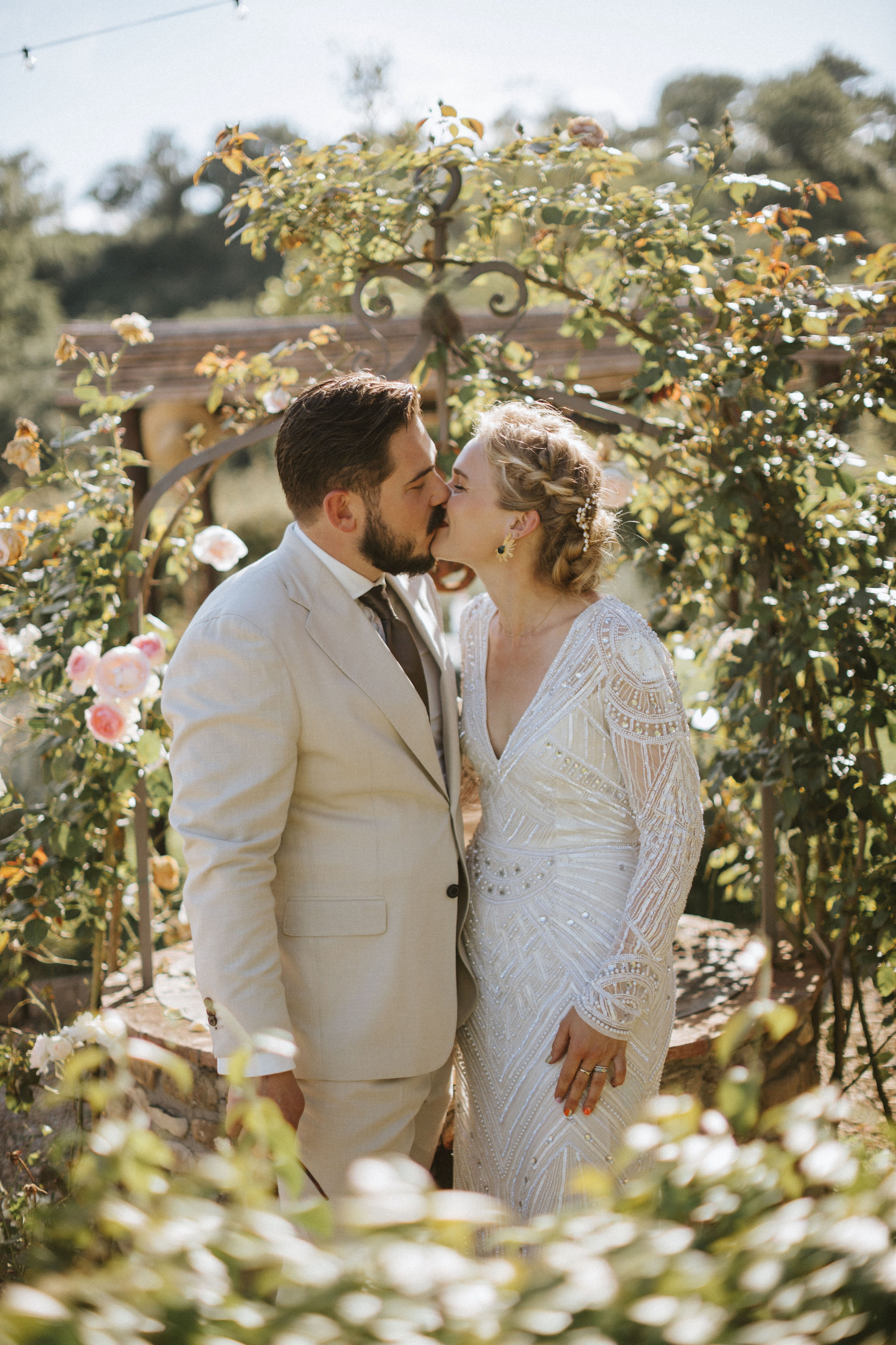 Sebastian & Isa – Matrimonio Romantico in Toscana | Celebrazione Intima tra le Colline. Fotografo di matrimoni a Firenze, Pisa e Toscana | Fotografia spontanea ed elegante in Italia