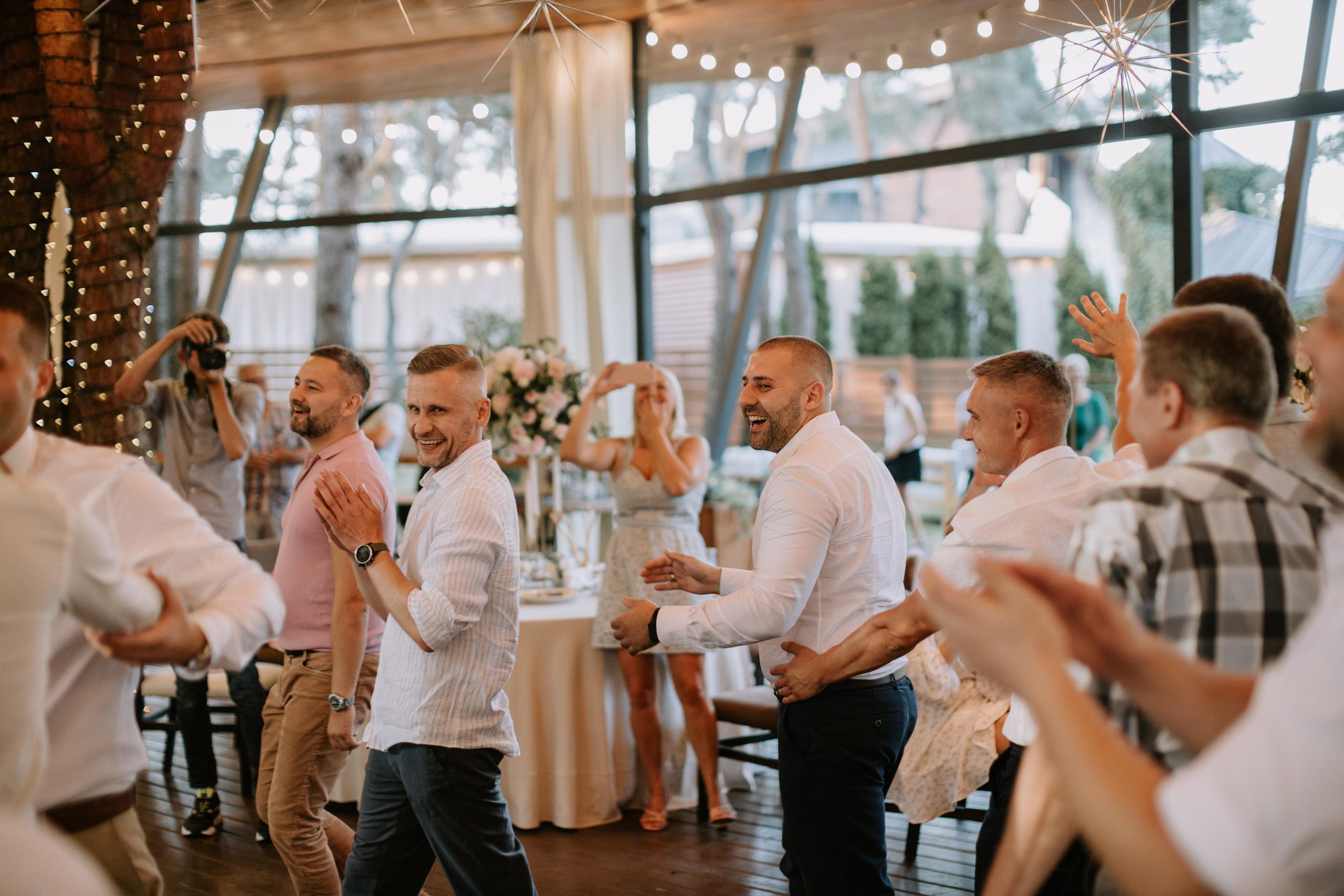 Matrimonio elegante di Olga & Slava — Emozioni autentiche e bellezza senza tempo. Fotografo di matrimoni a Firenze, Pisa e Toscana | Fotografia spontanea ed elegante in Italia