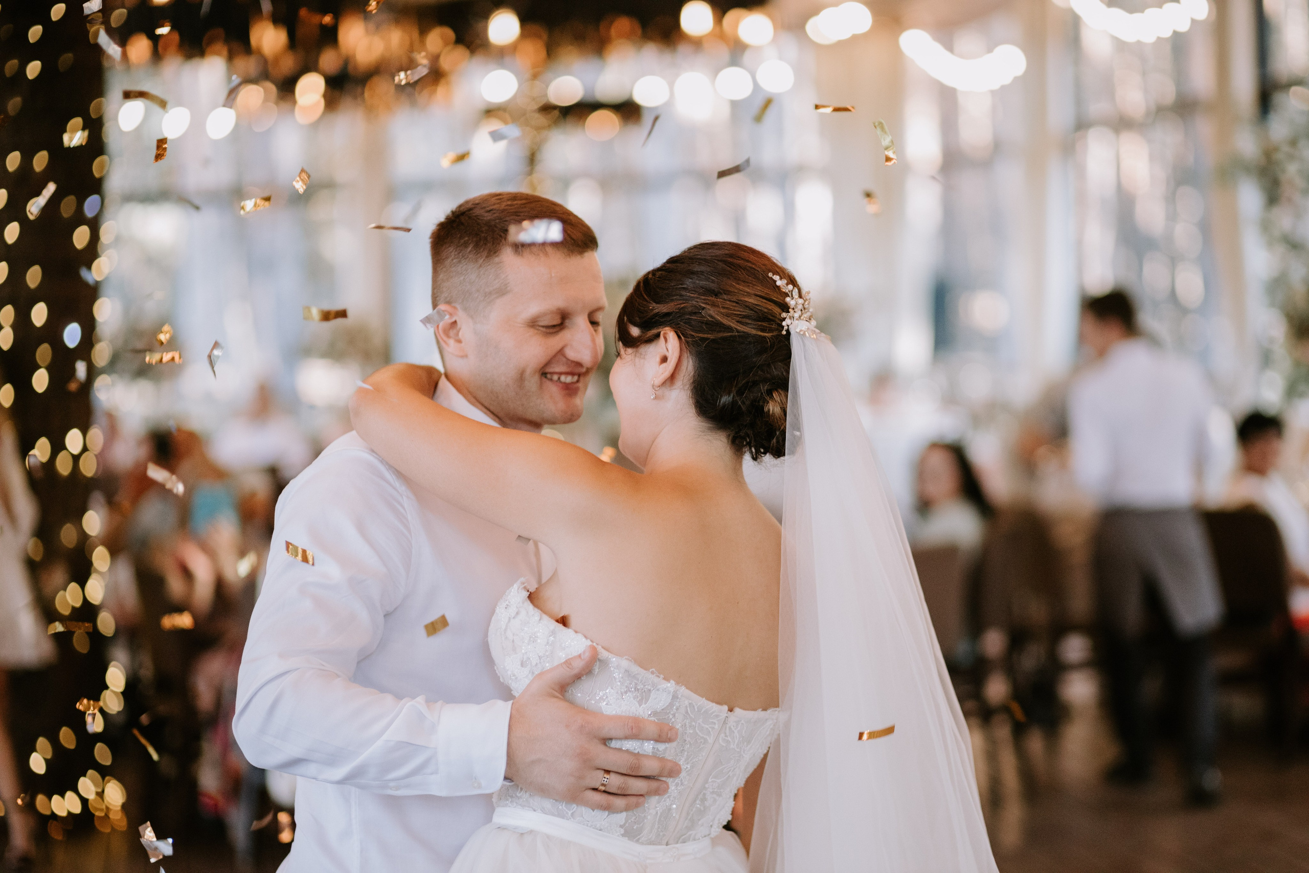 Matrimonio elegante di Olga & Slava — Emozioni autentiche e bellezza senza tempo. Fotografo di matrimoni a Firenze, Pisa e Toscana | Fotografia spontanea ed elegante in Italia