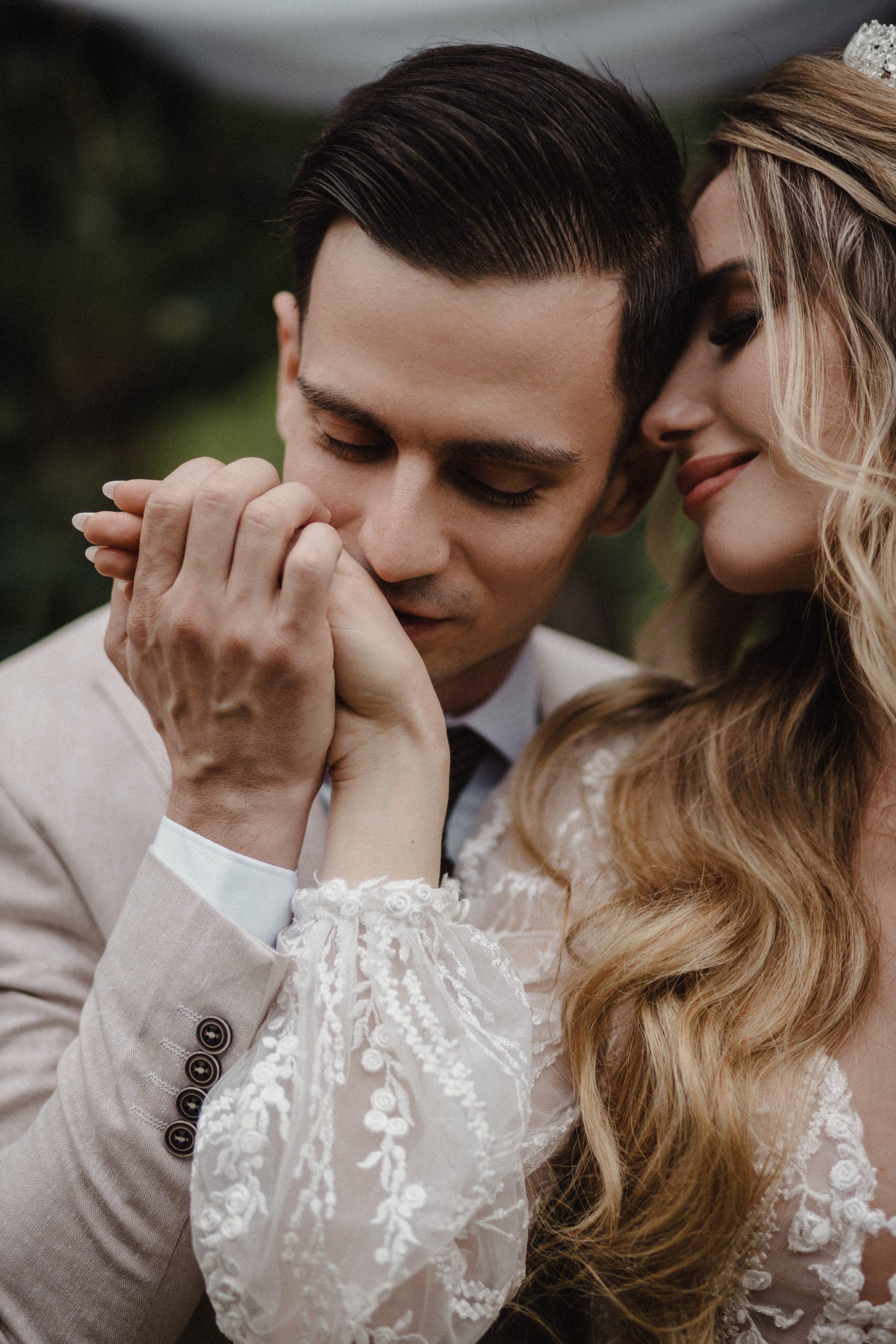 Romantic Wedding Photoshoot of Alex & Ruslana — Intimate Celebration in Style. Wedding Photographer in Florence, Pisa & Tuscany | Candid & Elegant Photography in Italy