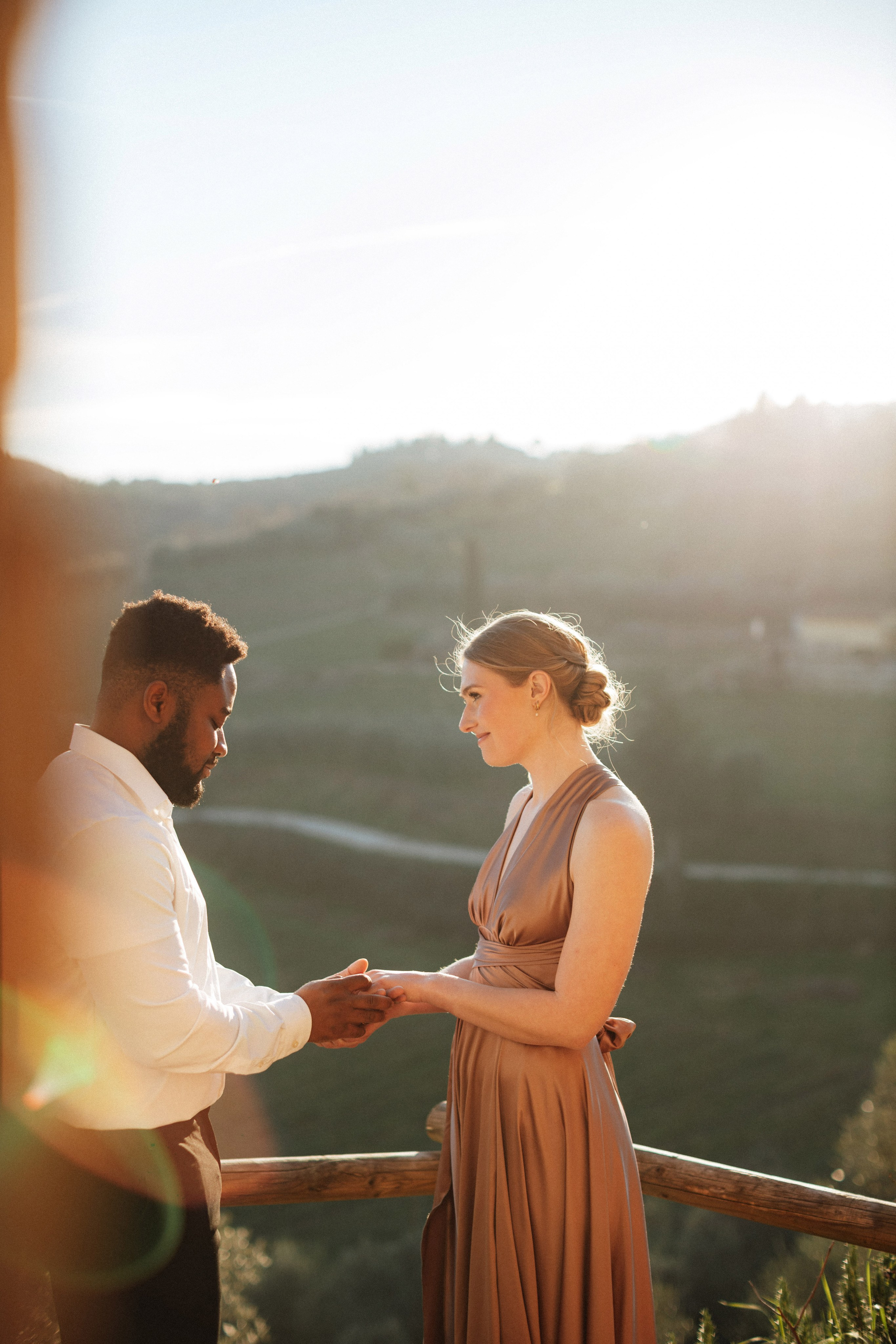 Seth & Janaya. Fotografo di matrimoni a Firenze, Pisa e Toscana | Fotografia spontanea ed elegante in Italia