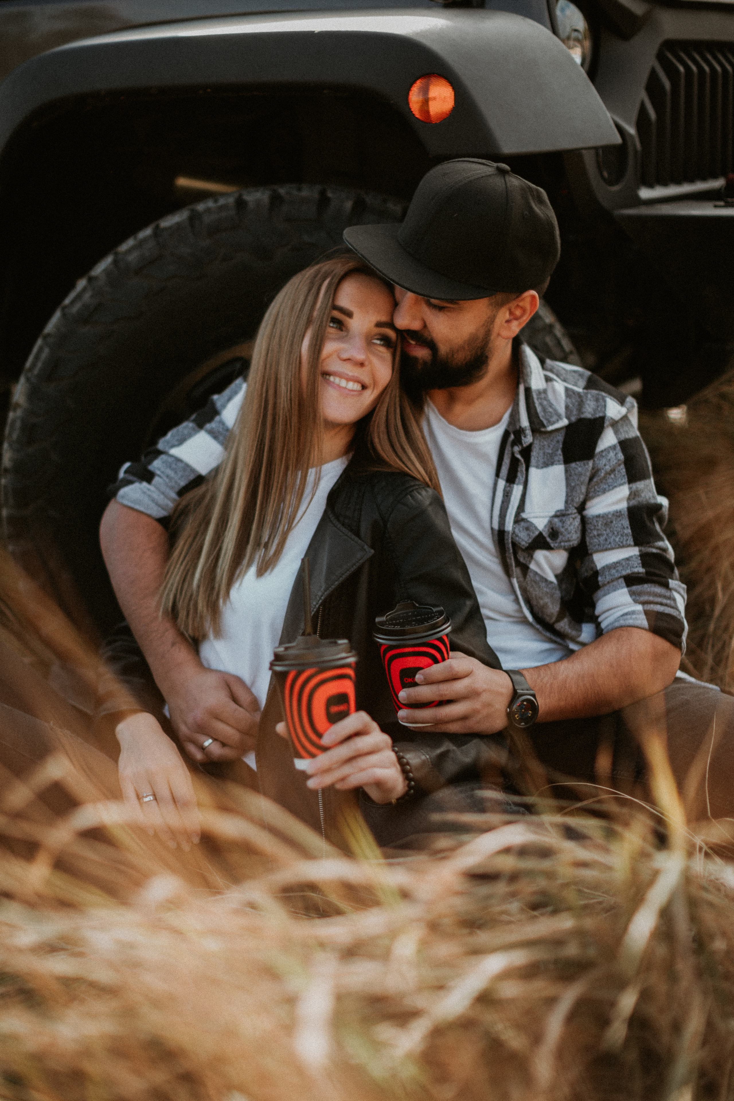 Nikolay & Olga — Stylish Couple Photoshoot | Sunset & Jeep Wrangler Meta Description: Discover Nikolay & Olga’s romantic couple photoshoot:. Wedding Photographer in Florence, Pisa & Tuscany | Candid & Elegant Photography in Italy