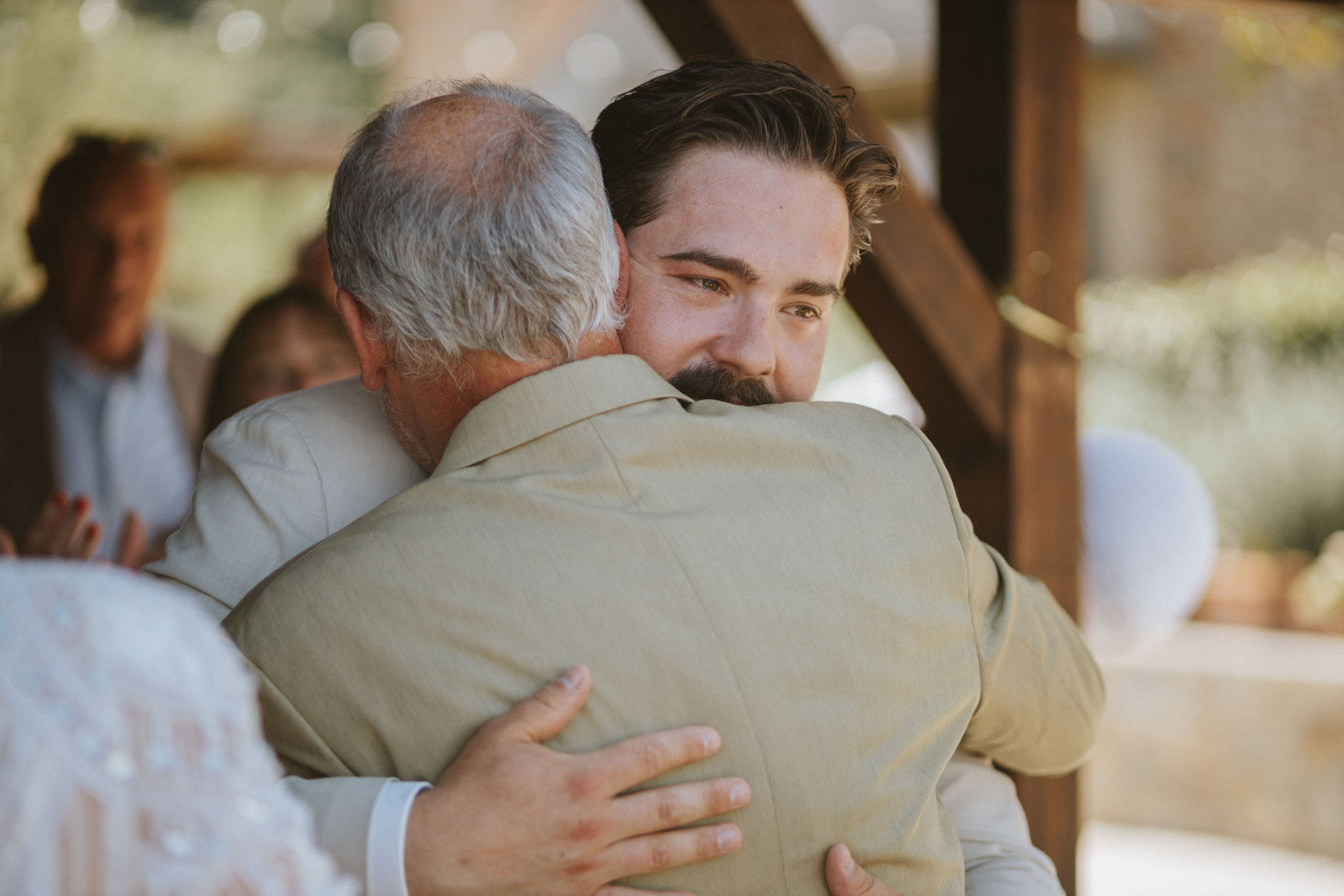 Sebastian & Isa – Matrimonio Romantico in Toscana | Celebrazione Intima tra le Colline. Fotografo di matrimoni a Firenze, Pisa e Toscana | Fotografia spontanea ed elegante in Italia