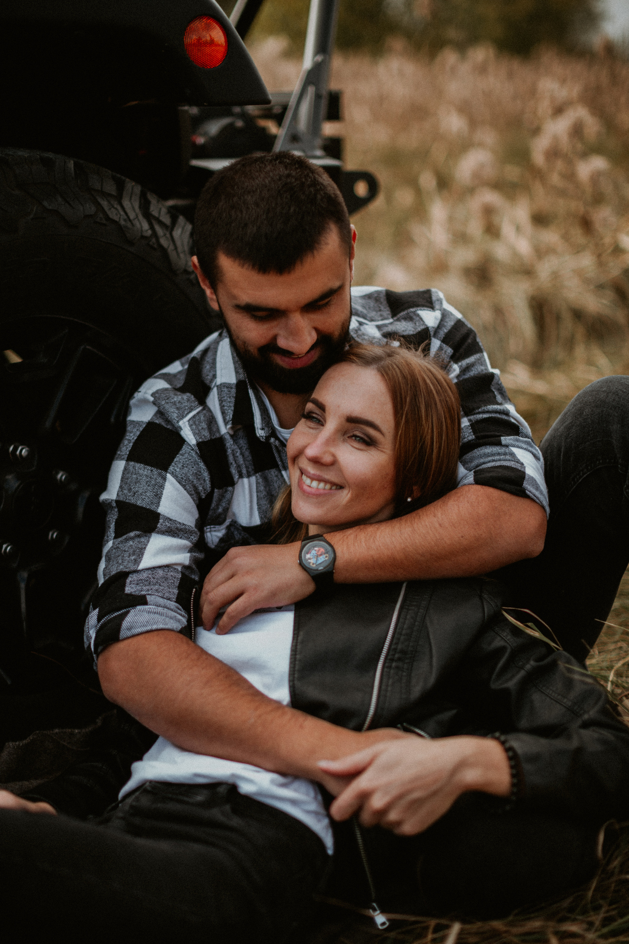 Nikolay & Olga — Stylish Couple Photoshoot | Sunset & Jeep Wrangler Meta Description: Discover Nikolay & Olga’s romantic couple photoshoot:. Wedding Photographer in Florence, Pisa & Tuscany | Candid & Elegant Photography in Italy