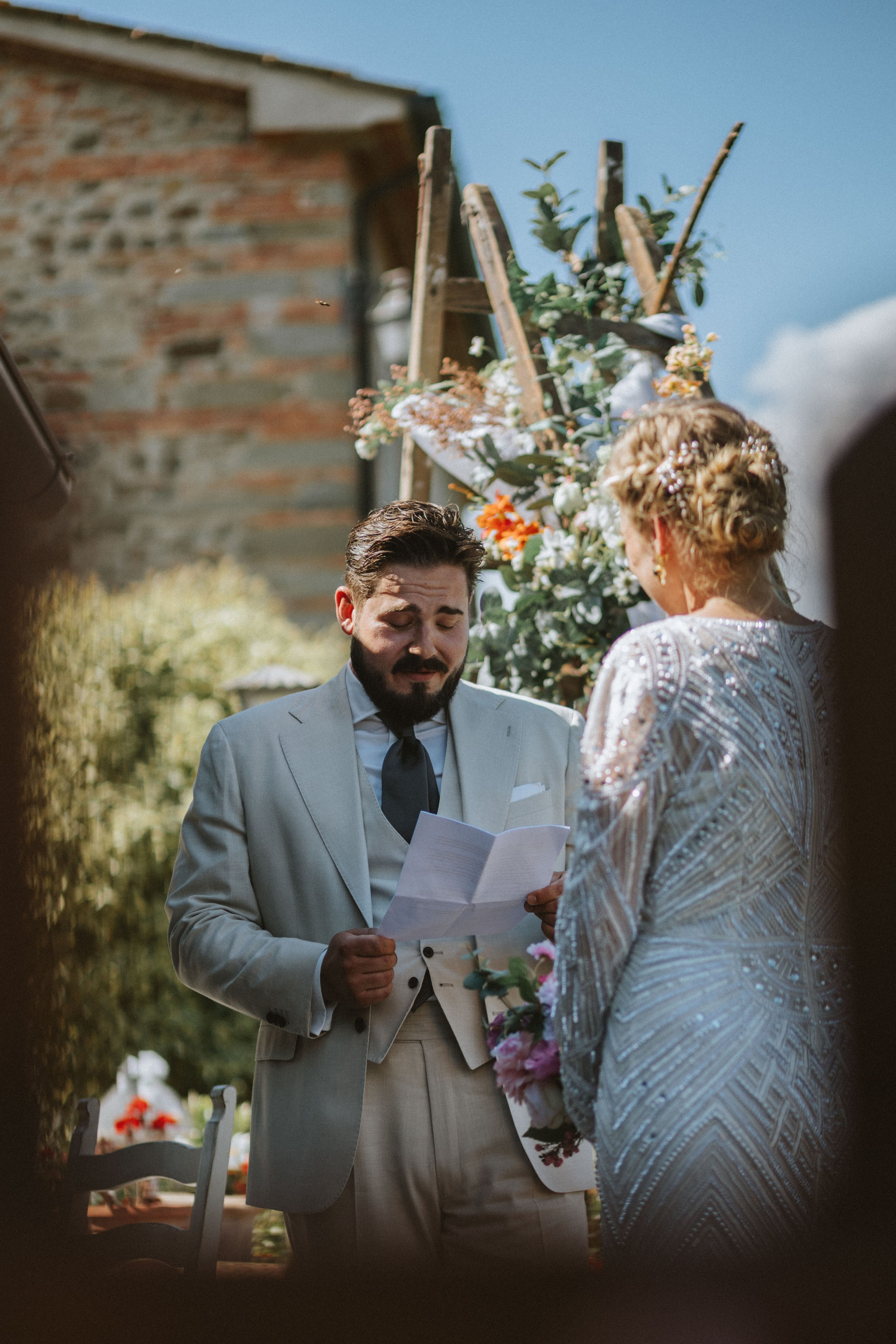 Sebastian & Isa – Matrimonio Romantico in Toscana | Celebrazione Intima tra le Colline. Fotografo di matrimoni a Firenze, Pisa e Toscana | Fotografia spontanea ed elegante in Italia