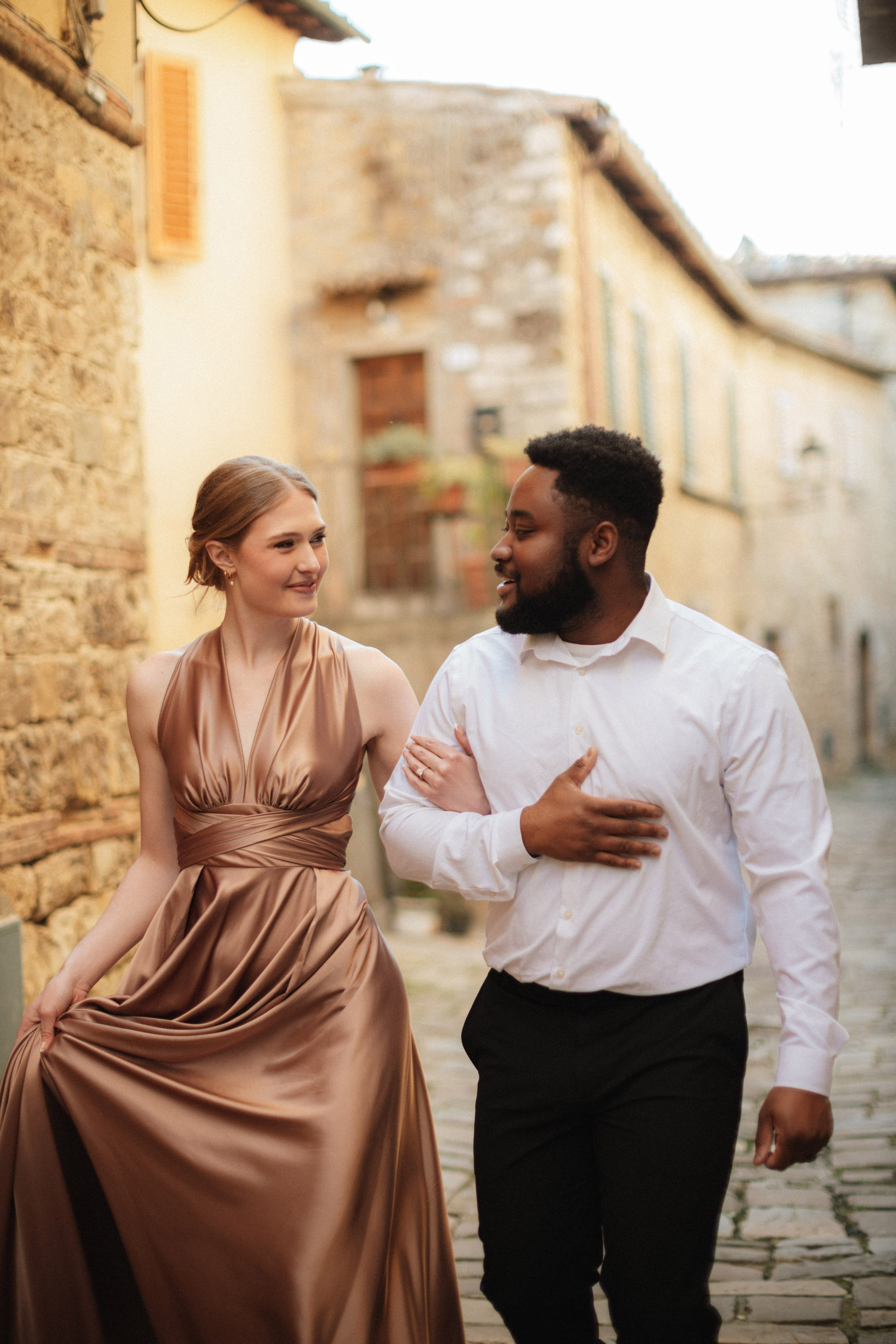 Seth & Janaya. Fotografo di matrimoni a Firenze, Pisa e Toscana | Fotografia spontanea ed elegante in Italia