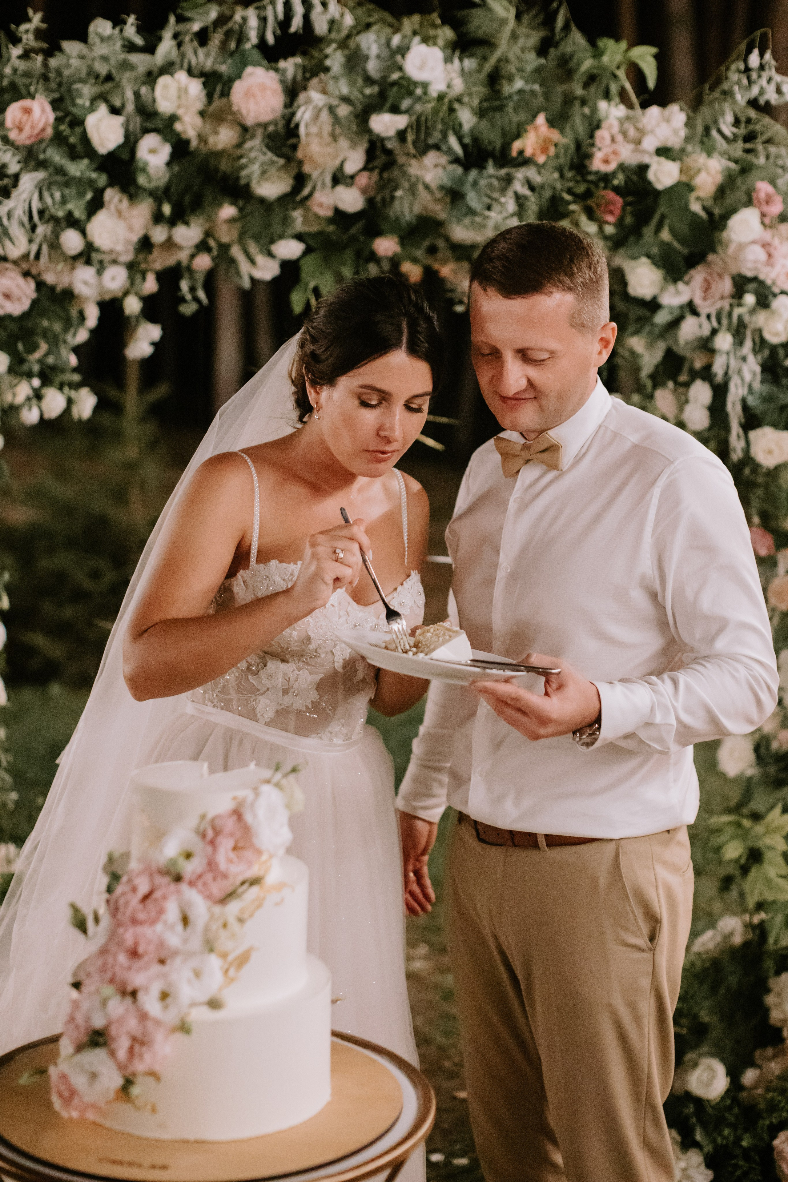 Matrimonio elegante di Olga & Slava — Emozioni autentiche e bellezza senza tempo. Fotografo di matrimoni a Firenze, Pisa e Toscana | Fotografia spontanea ed elegante in Italia