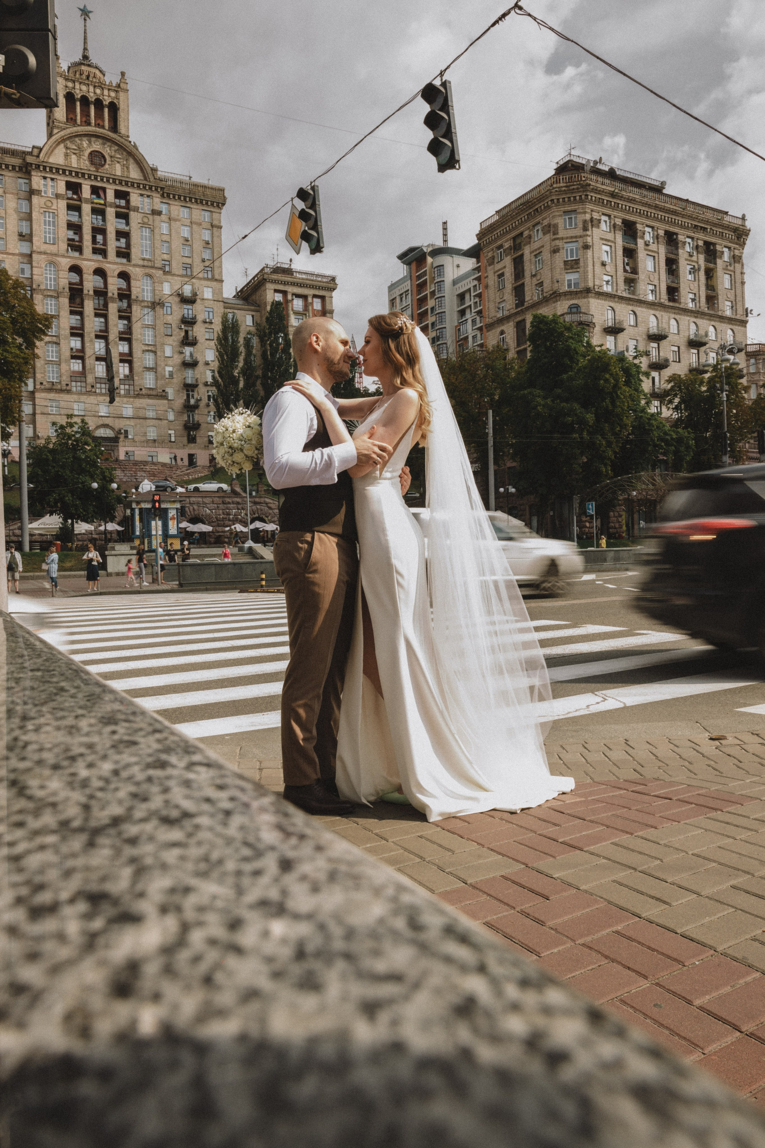 Elegant Urban Wedding Photography — Roman & Valentina. Wedding Photographer in Florence, Pisa & Tuscany | Candid & Elegant Photography in Italy
