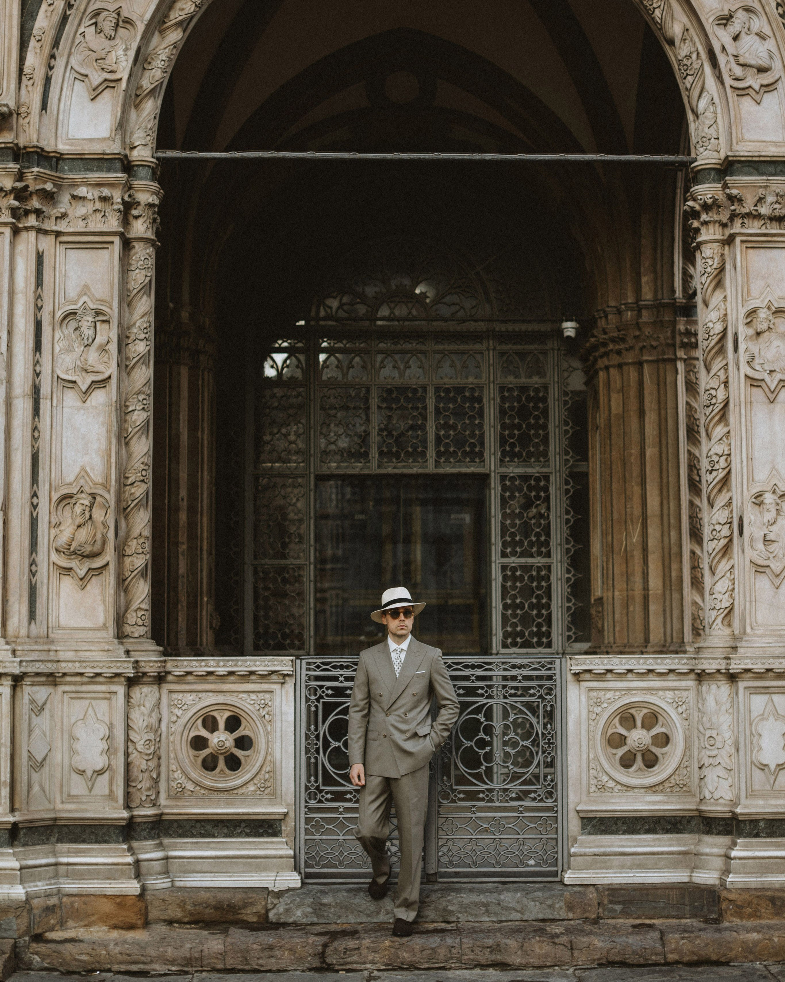 Wedding Photographer in Florence, Pisa & Tuscany | Candid & Elegant Photography in Italy