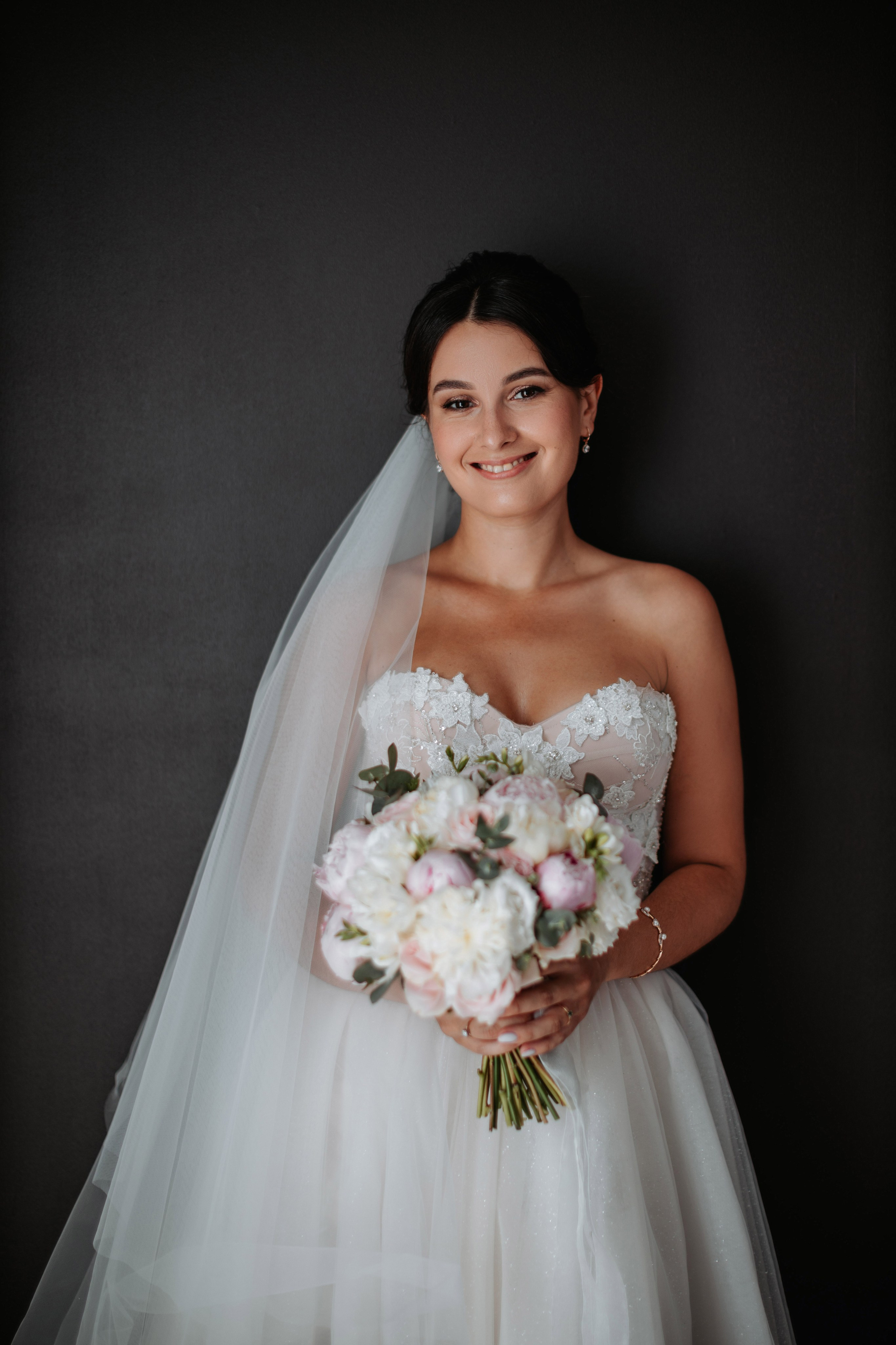 Matrimonio elegante di Olga & Slava — Emozioni autentiche e bellezza senza tempo. Fotografo di matrimoni a Firenze, Pisa e Toscana | Fotografia spontanea ed elegante in Italia