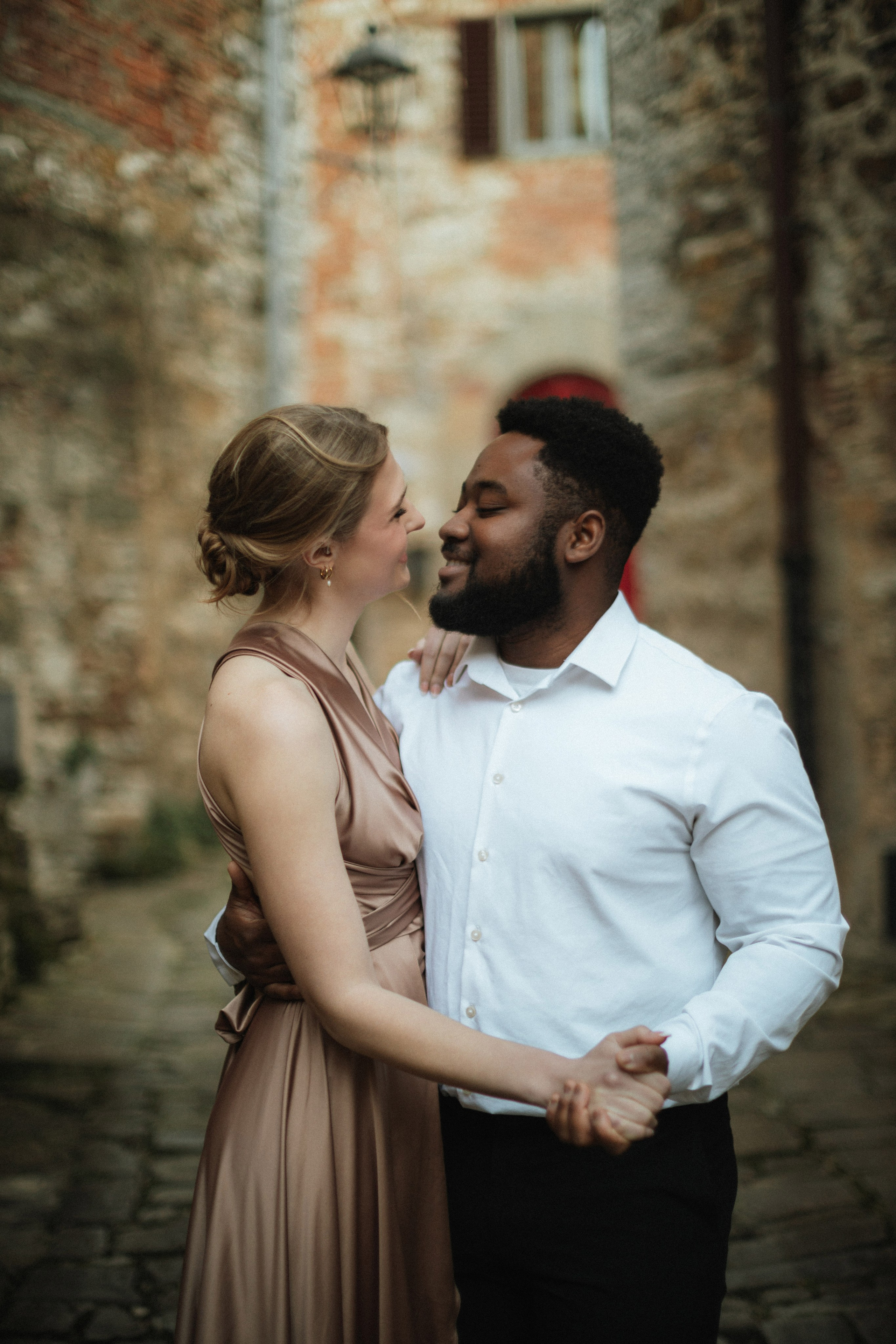 Seth & Janaya. Fotografo di matrimoni a Firenze, Pisa e Toscana | Fotografia spontanea ed elegante in Italia