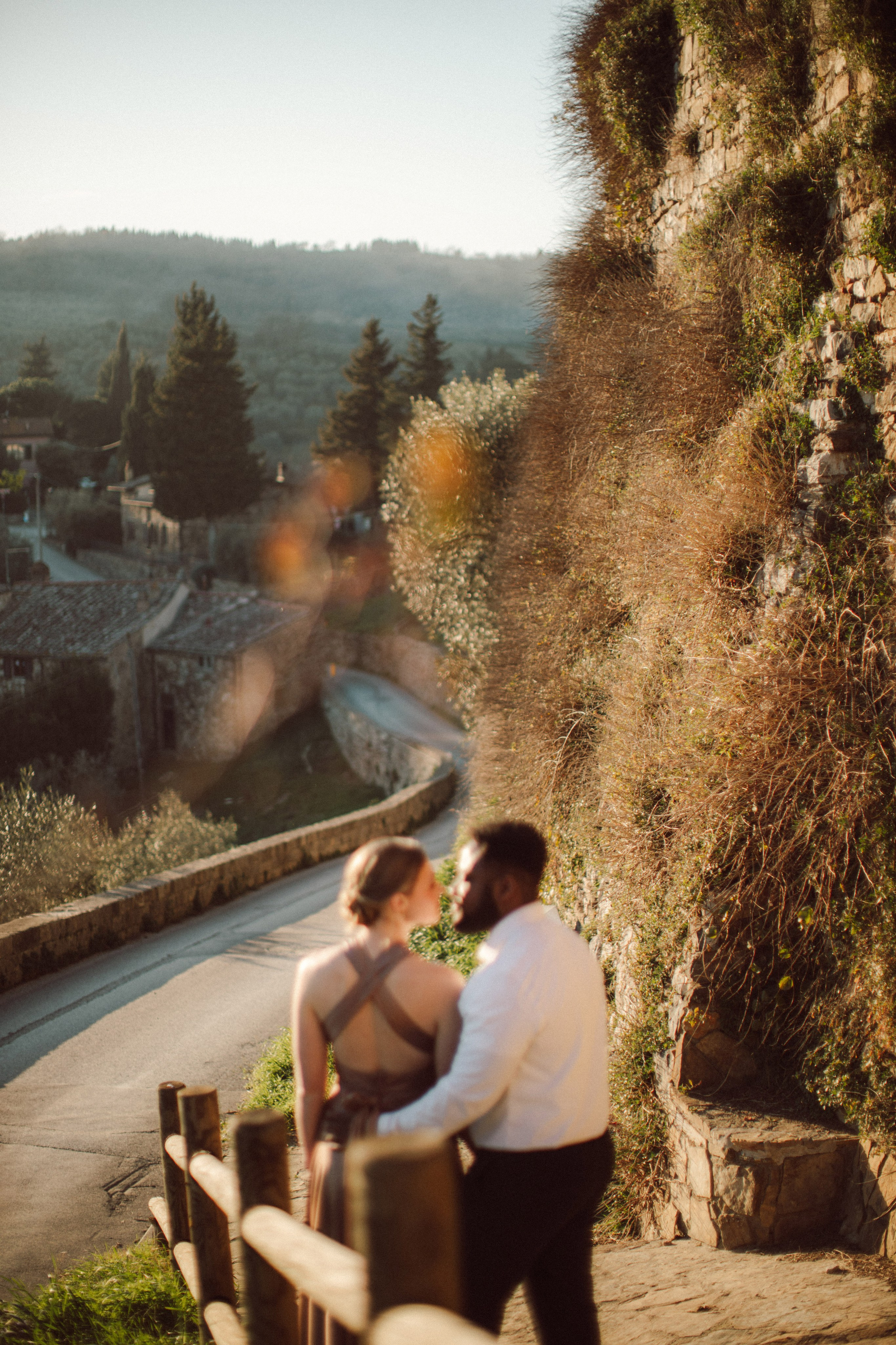 Seth & Janaya. Fotografo di matrimoni a Firenze, Pisa e Toscana | Fotografia spontanea ed elegante in Italia