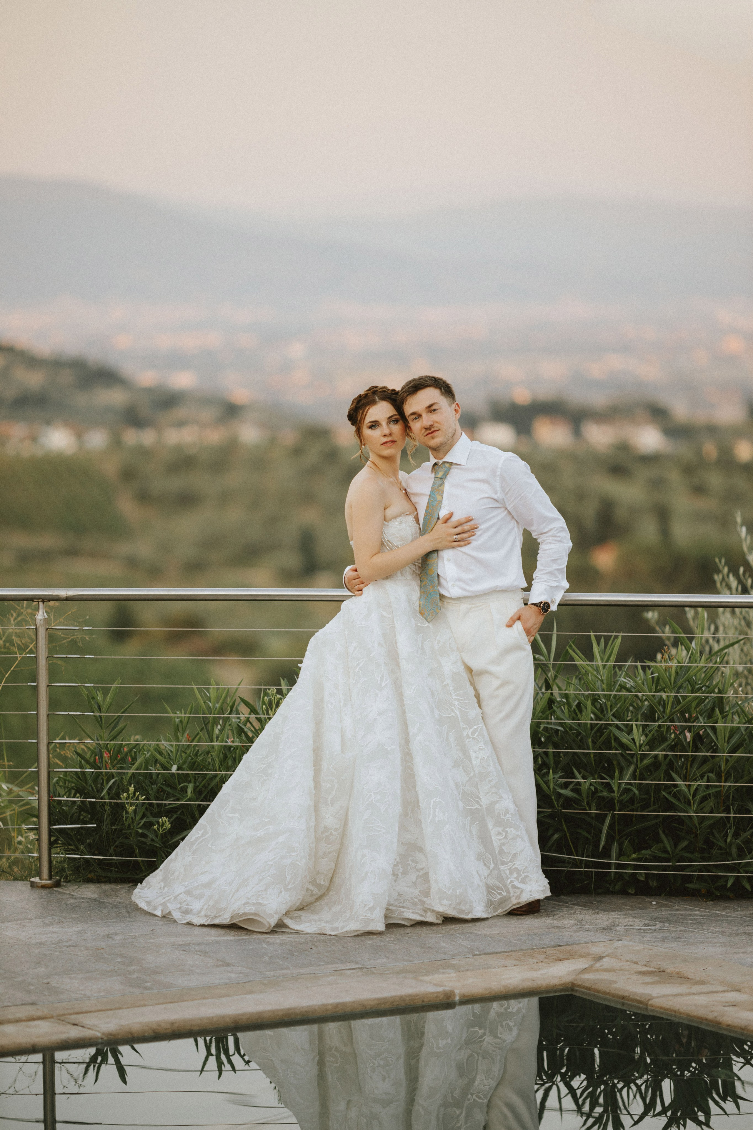 Yura & Katya: Tuscan Wedding Preview at Agriturismo Sottotono. Fotografo di matrimoni a Firenze, Pisa e Toscana | Fotografia spontanea ed elegante in Italia