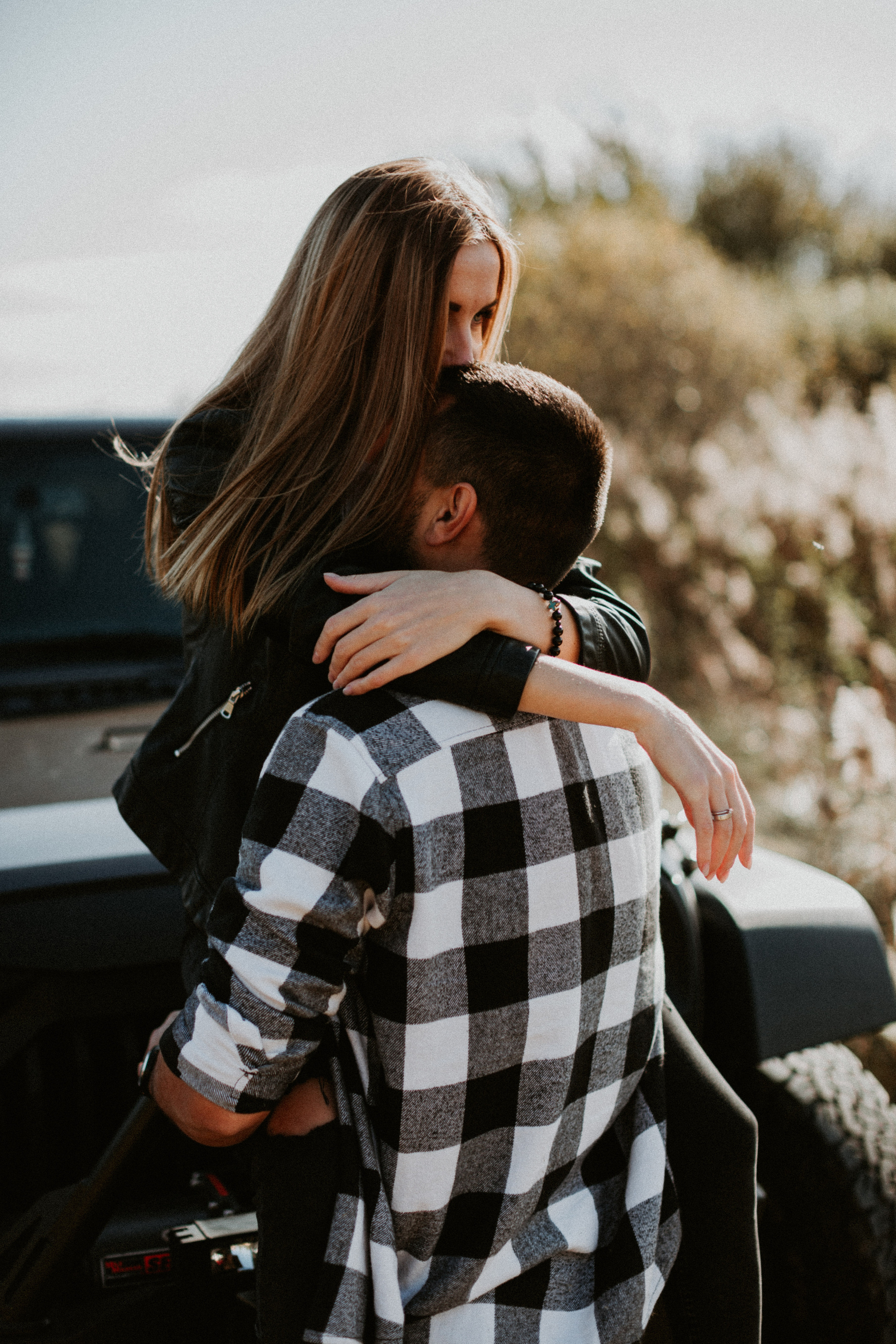 Nikolay & Olga — Stylish Couple Photoshoot | Sunset & Jeep Wrangler Meta Description: Discover Nikolay & Olga’s romantic couple photoshoot:. Wedding Photographer in Florence, Pisa & Tuscany | Candid & Elegant Photography in Italy