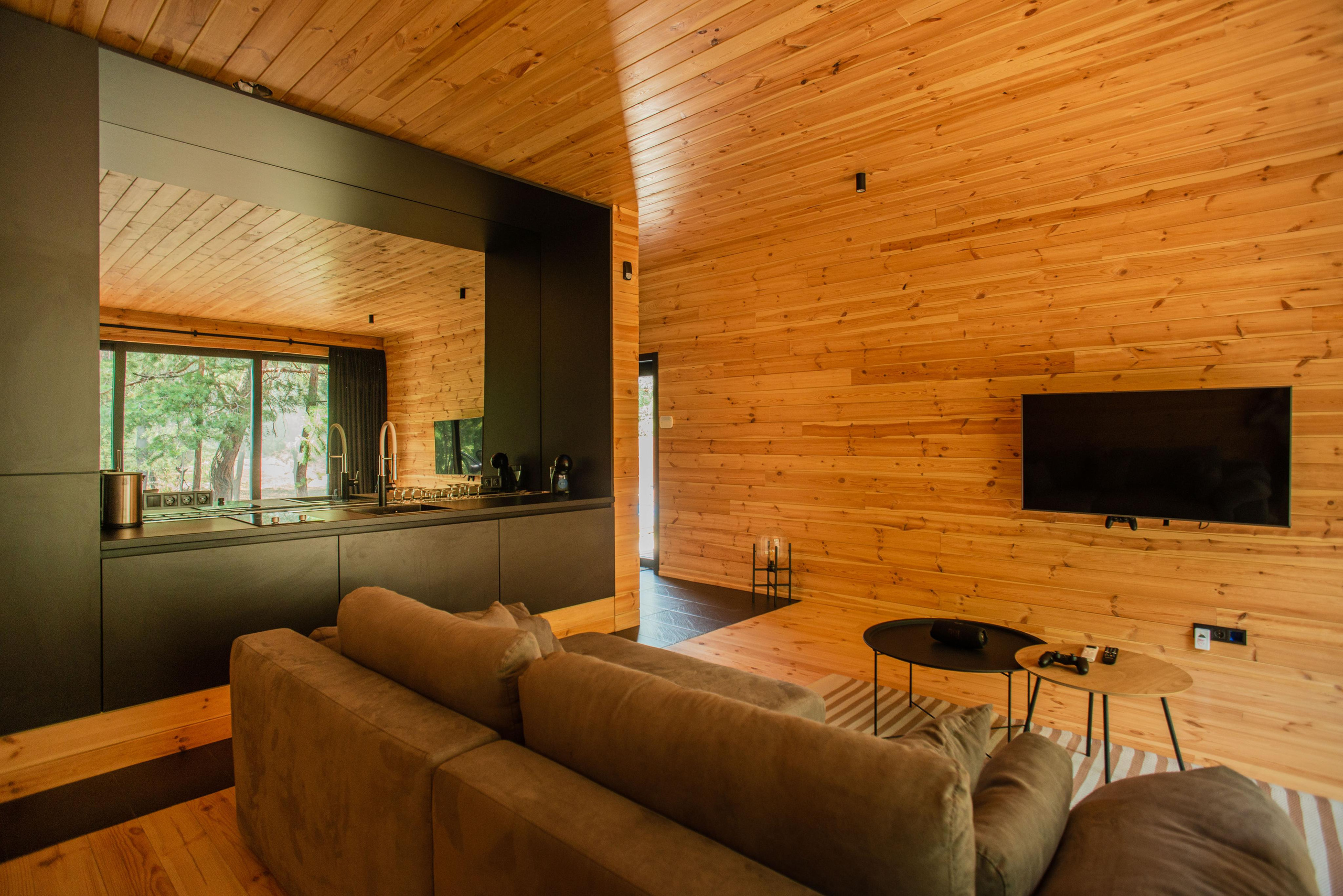 Jihari House | Real Estate Video | FrantzFilms.com. Frantz Films | MEDIA PRODUCTION