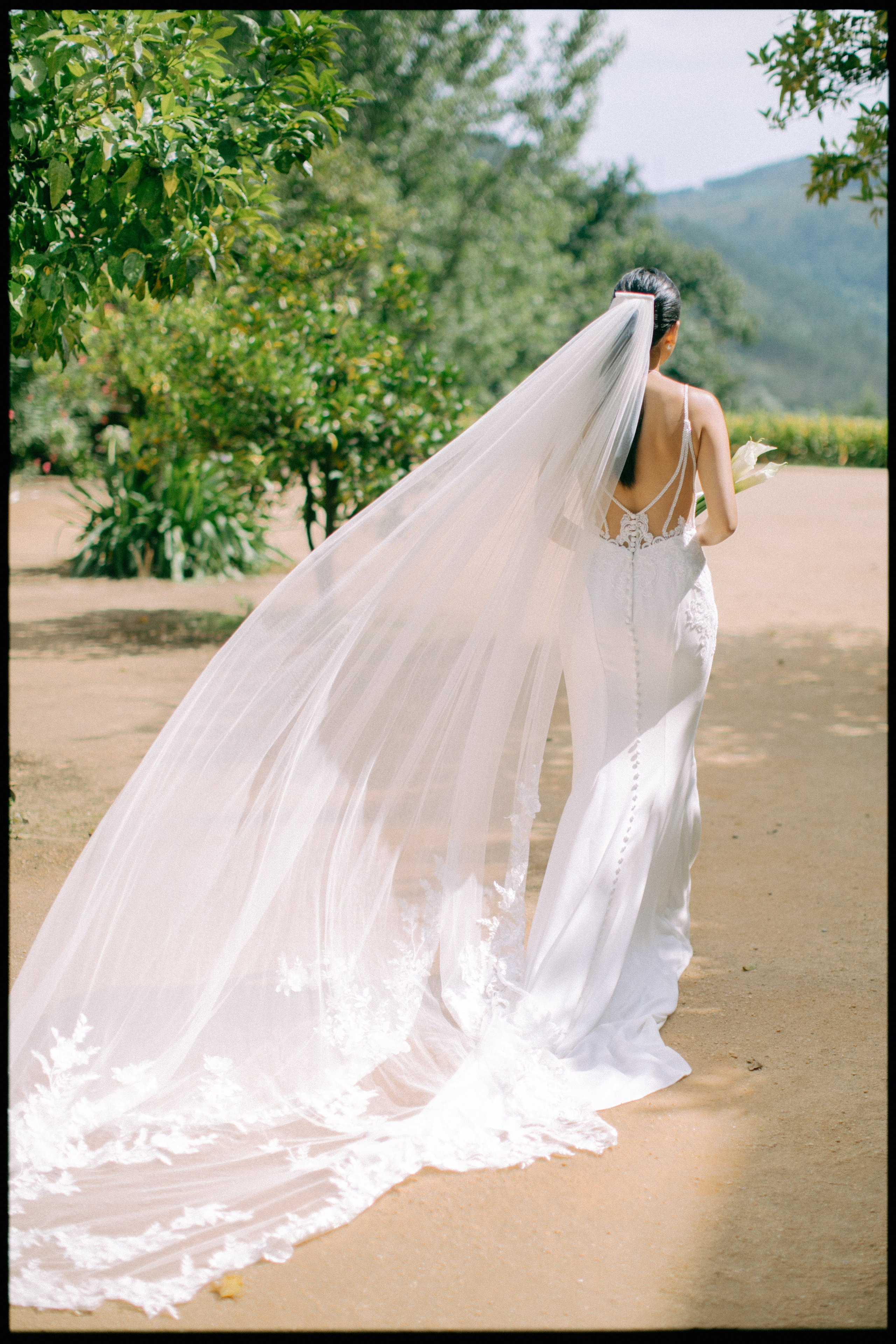 Fine Art & Editorial Wedding Photography in Europe | Yarets Studio