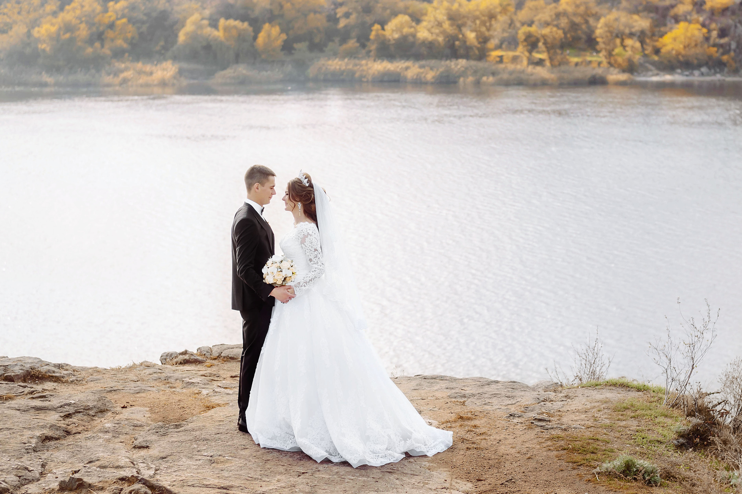 ГОЛОВНА. Олексій Ревуцький - весільний та сімейний фотограф