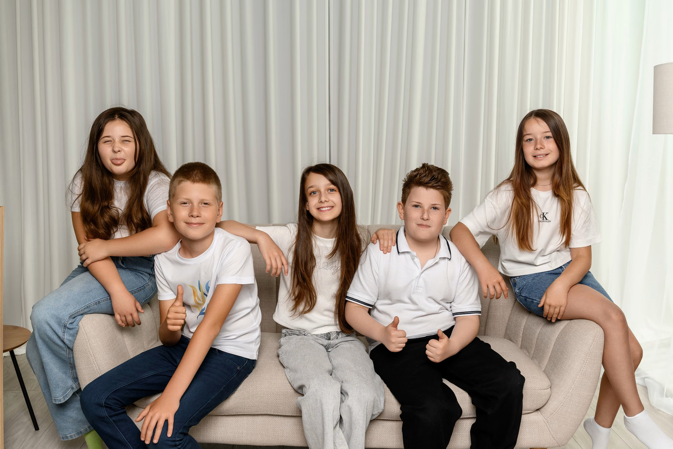 Випускні альбоми - 4 клас | Черкаси. Фотограф — Юрій Носач | Весільна, сімейна, дитяча, випускна зйомка, фотокниги | Канів, Черкаси, Київ