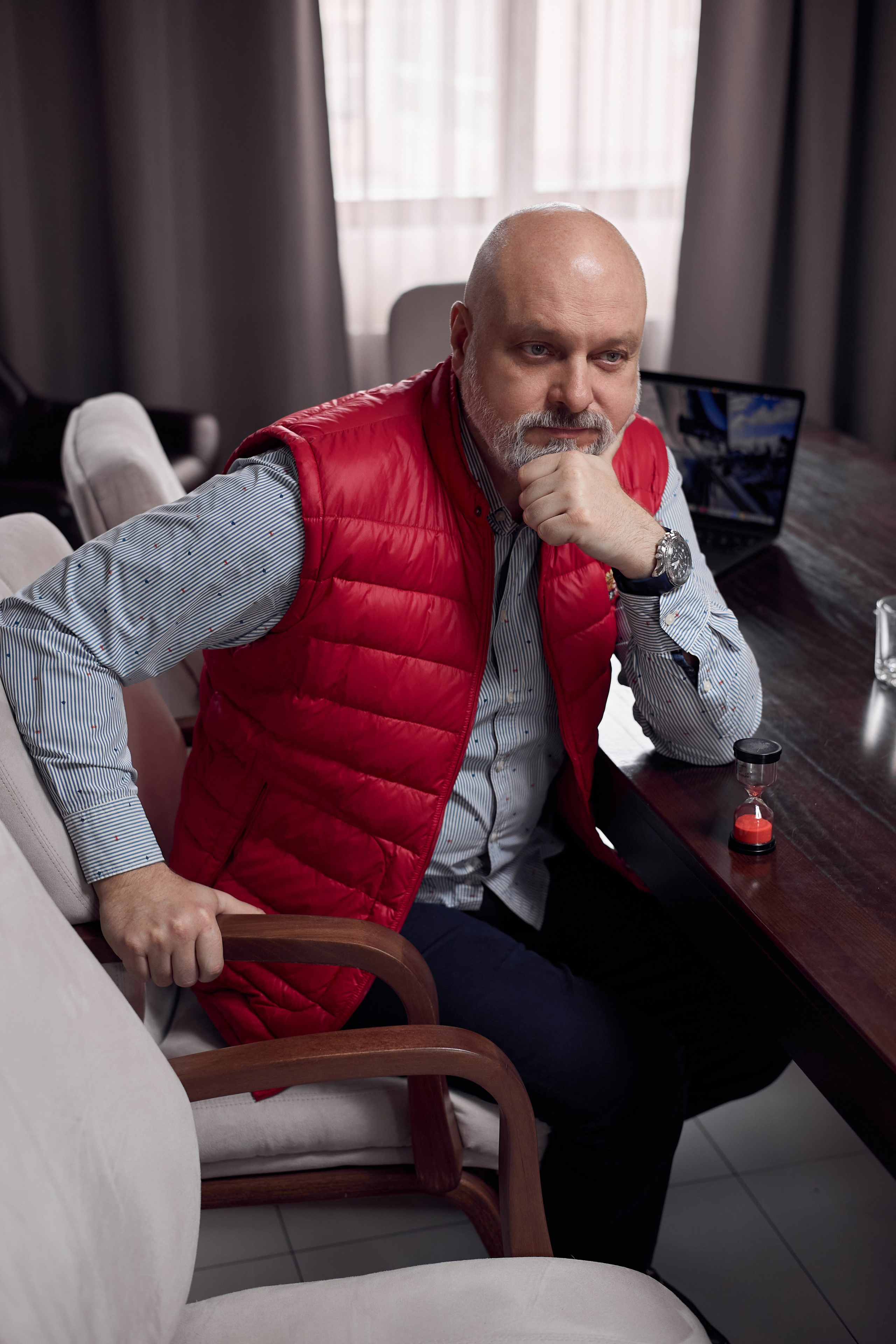 Бізнес-портрет керівника в Одесі — ділова фотосесія