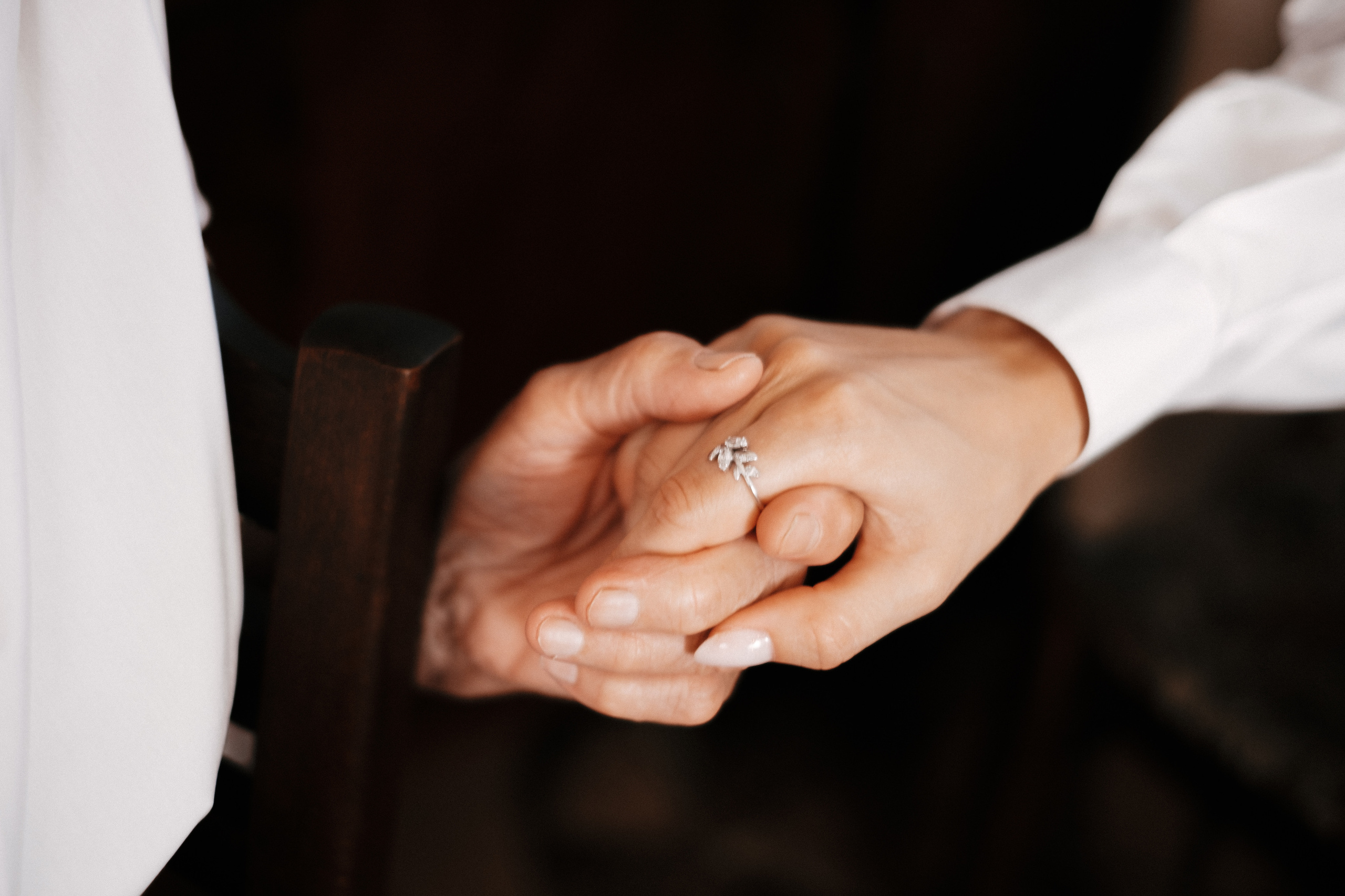 Family photo session at home. Four generations in one frame. Ivan Skufinsky — wedding and family photographer in Vancouver