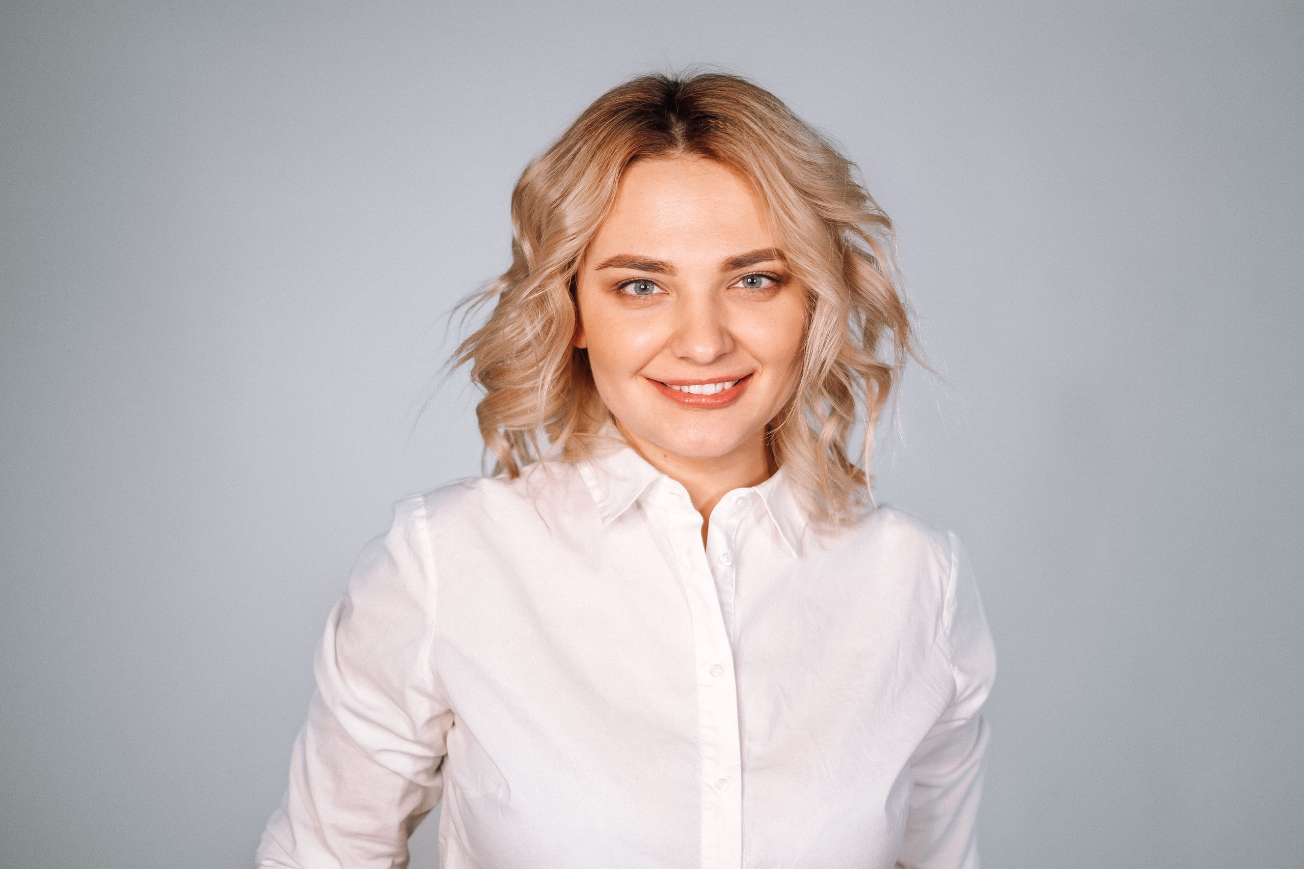 HEADSHOT BUSINESS PORTRAIT. Ivan Skufinsky — wedding and family photographer in Vancouver