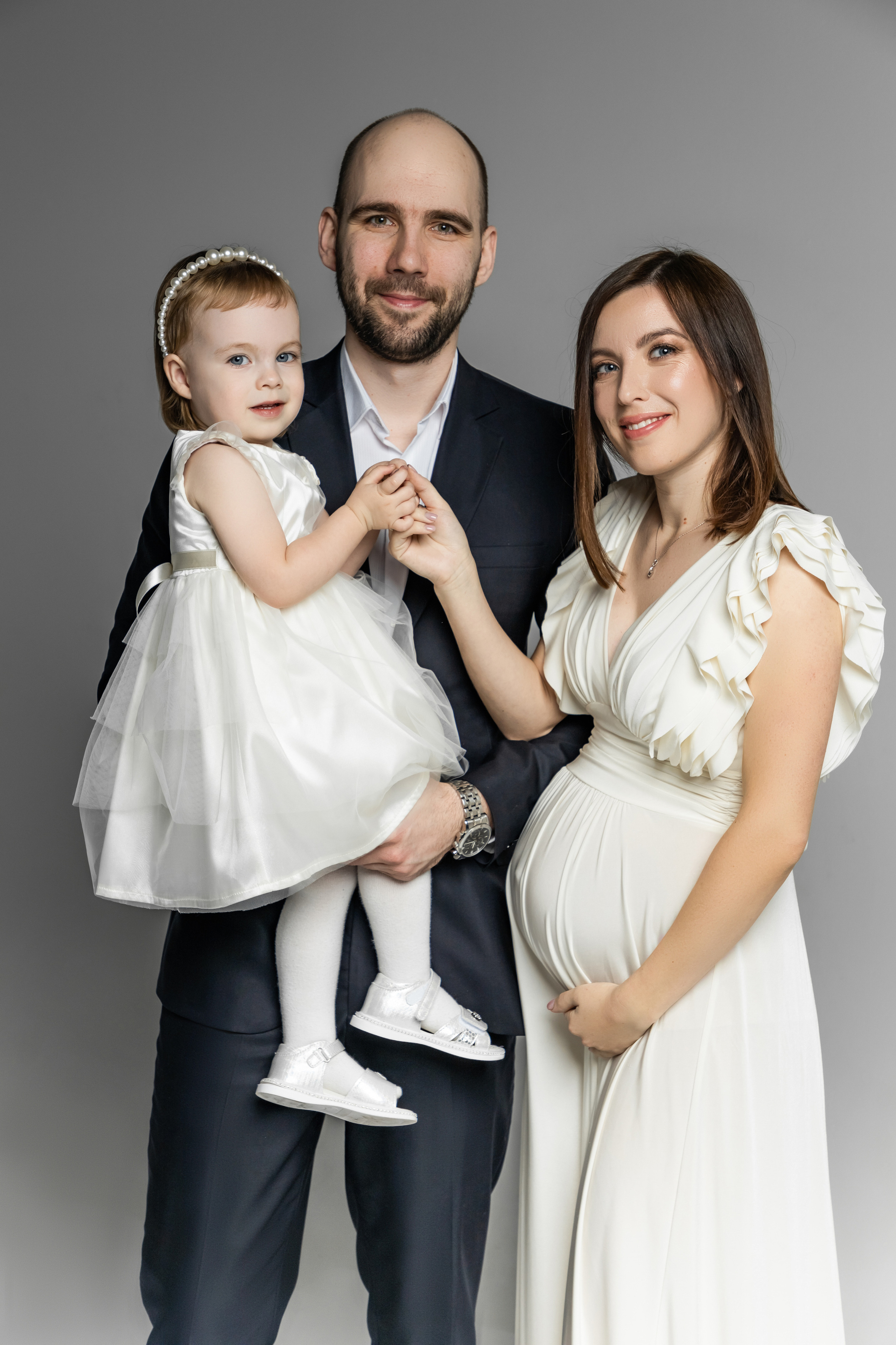 Фотосессия Алины в ожидании малыша с любимым мужем и доченькой. Стильний Фотограф Роксана Київ Варшава| Вагітність, жіночий портрет