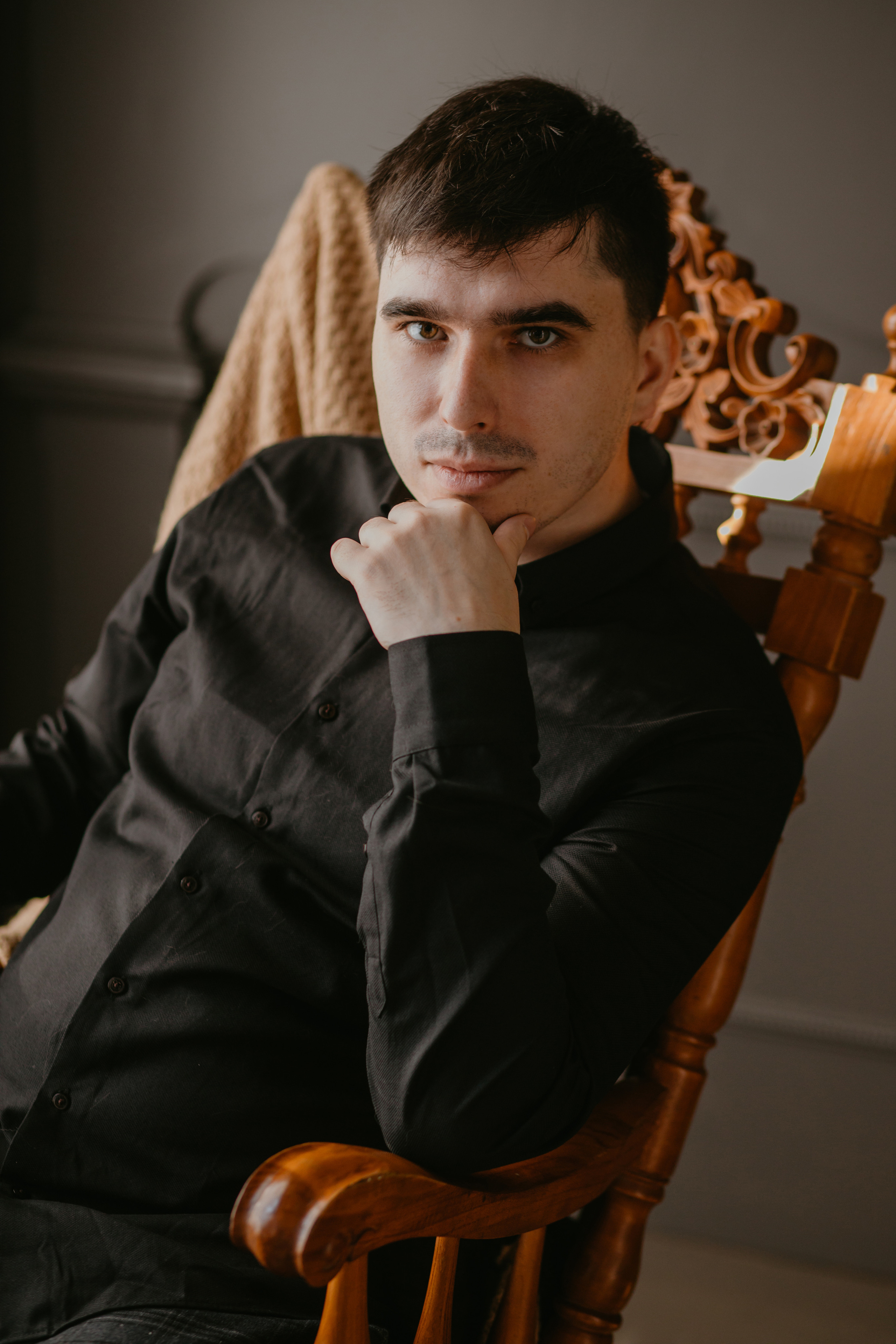 Новорічна зйомка Юлія, Андрій та Пиріжок. Весільний фотограф у Львові Мирон Роксоляна