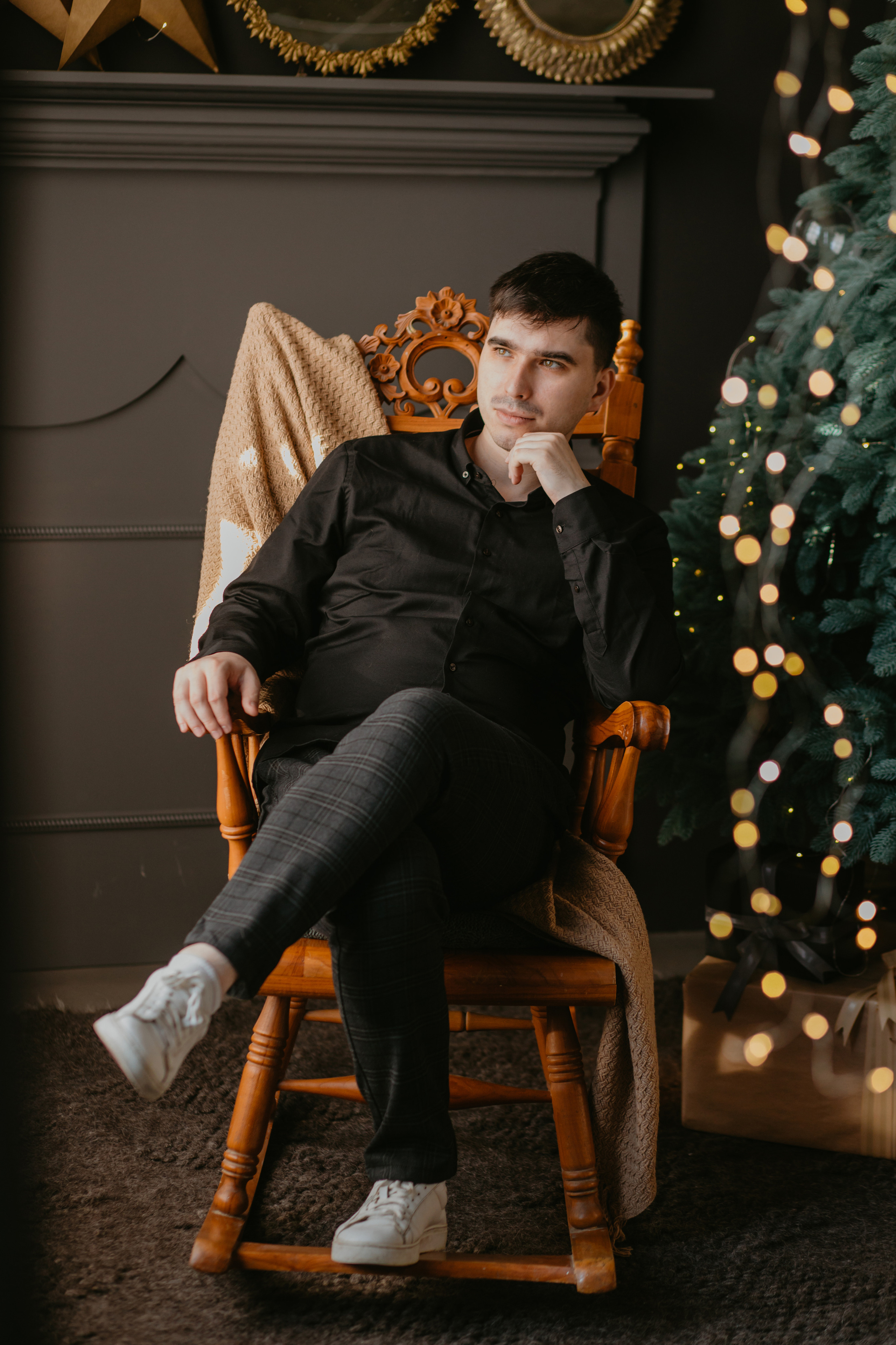 Новорічна зйомка Юлія, Андрій та Пиріжок. Весільний фотограф у Львові Мирон Роксоляна