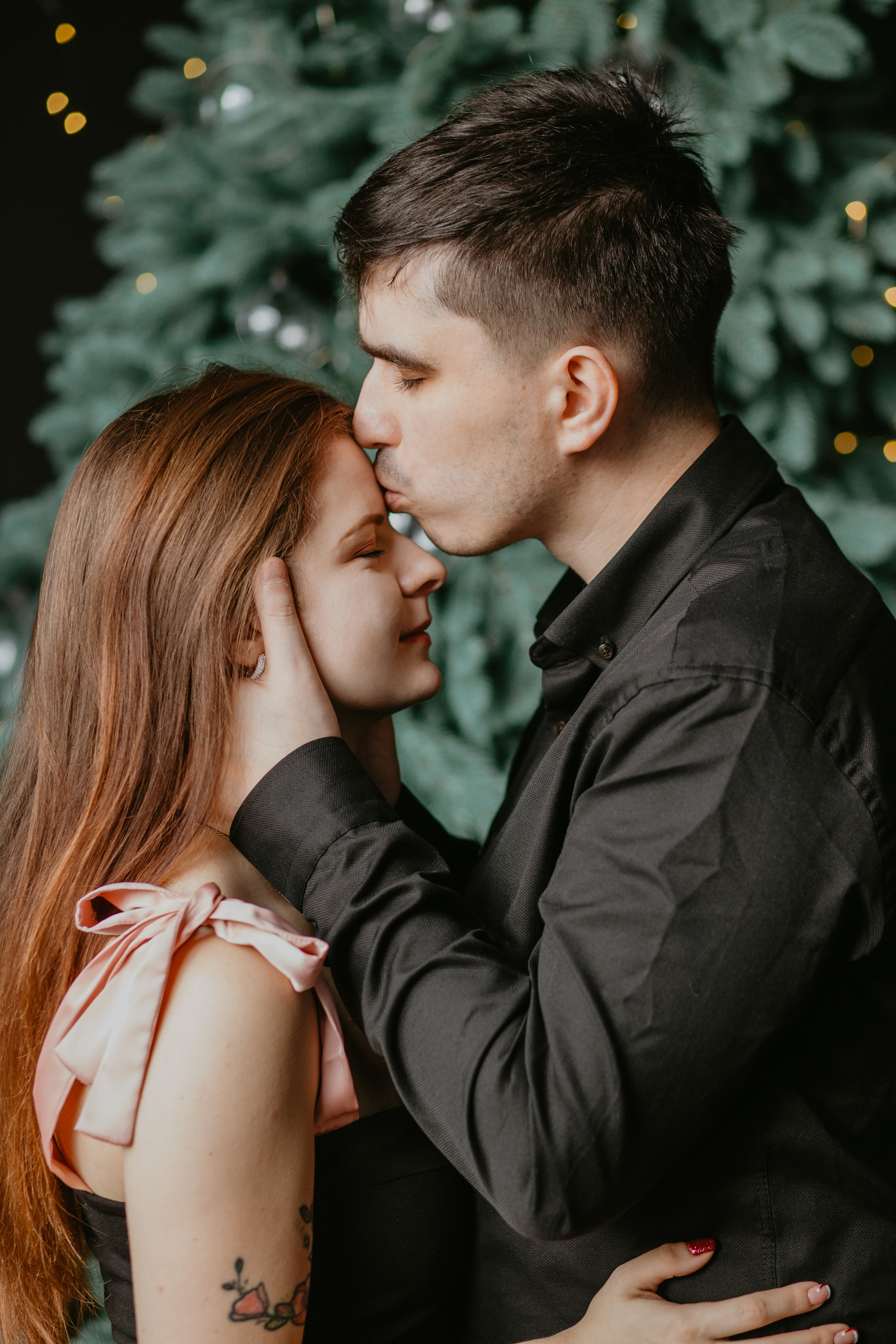 Новорічна зйомка Юлія, Андрій та Пиріжок. Весільний фотограф у Львові Мирон Роксоляна