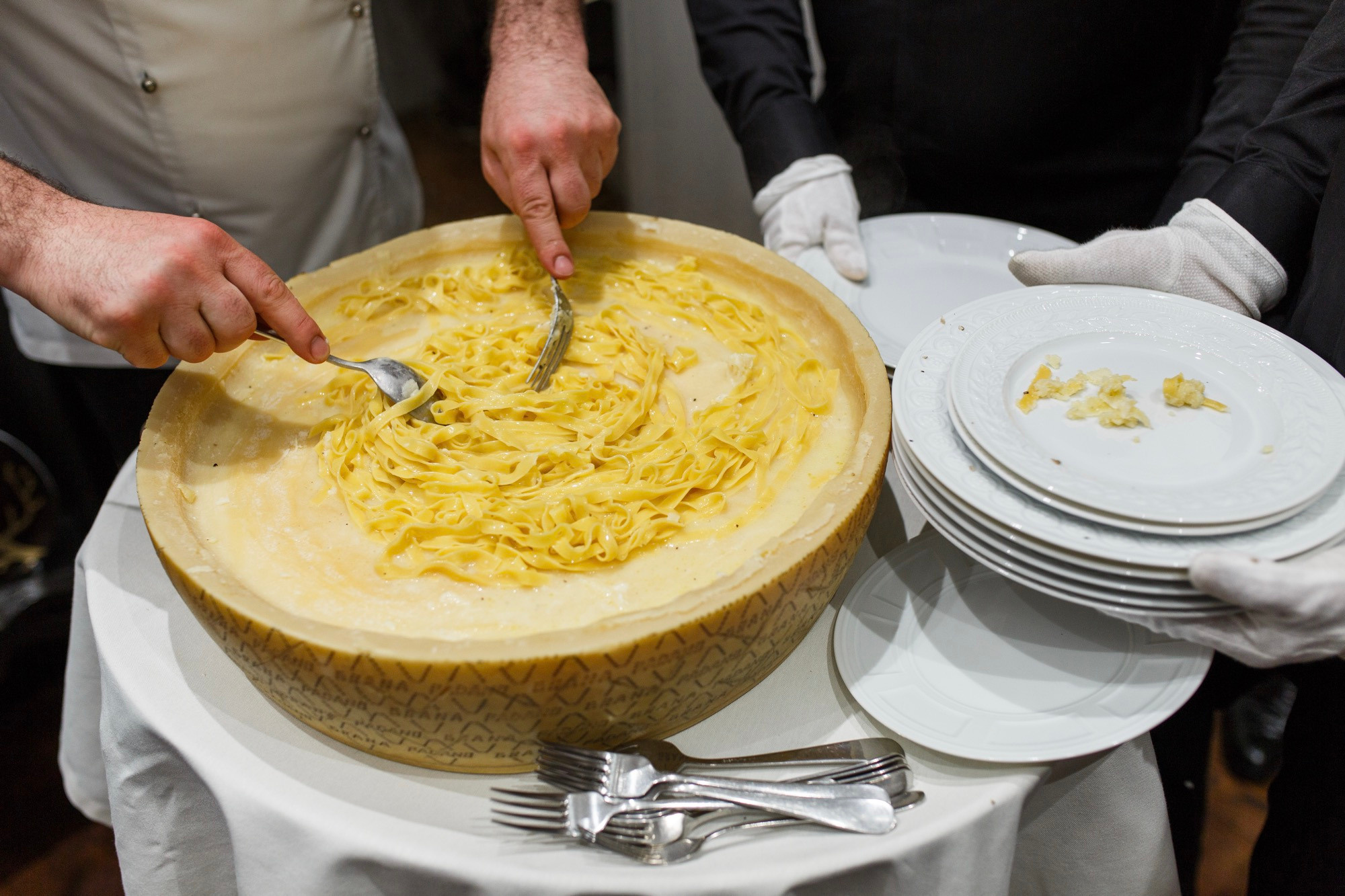 Открытие Empire Hall. Аренды интерактивных фотозон в Харькове