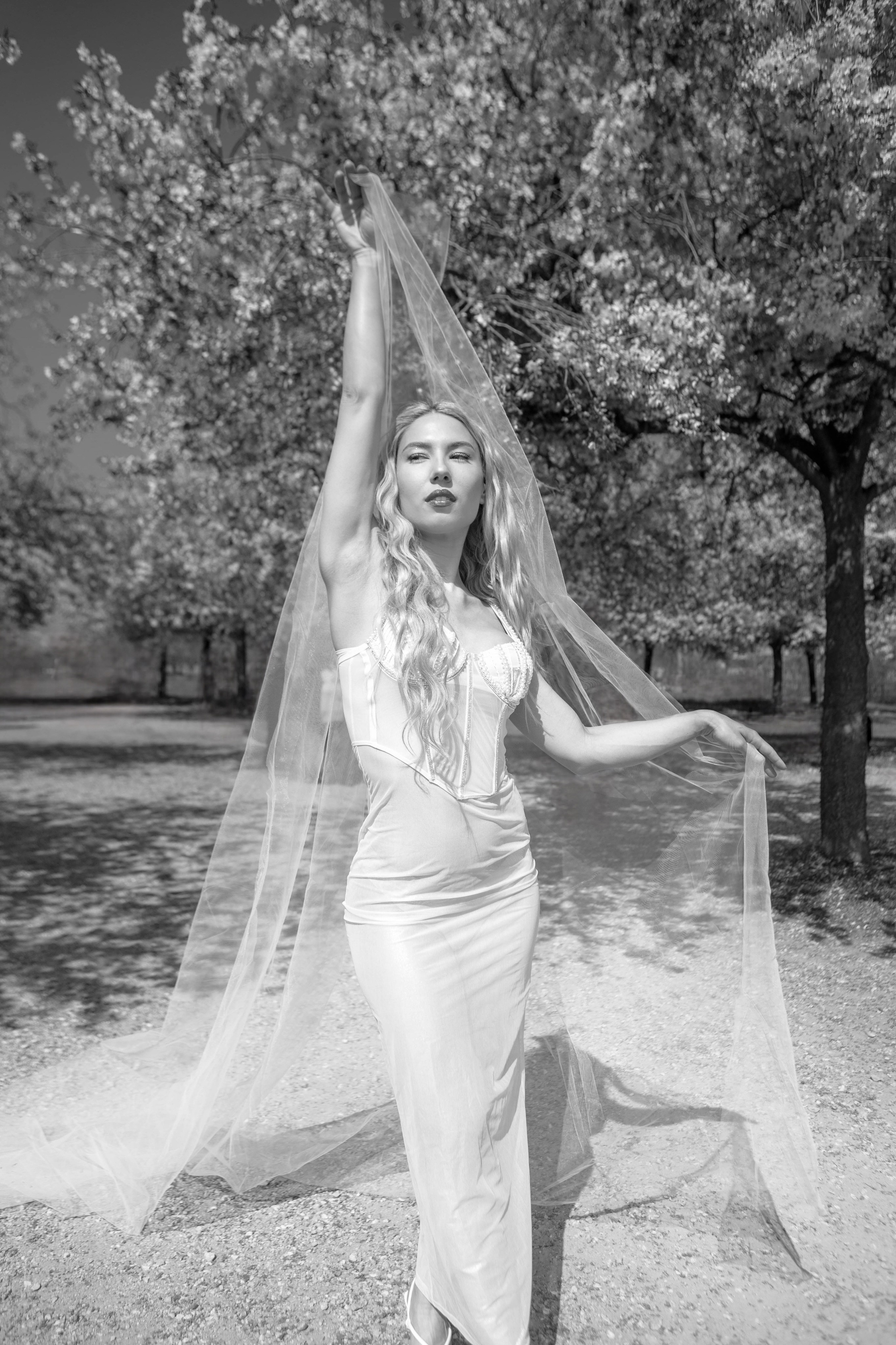 CHRISTINA. Luxury wedding photographer in Italy | Irina Armonia