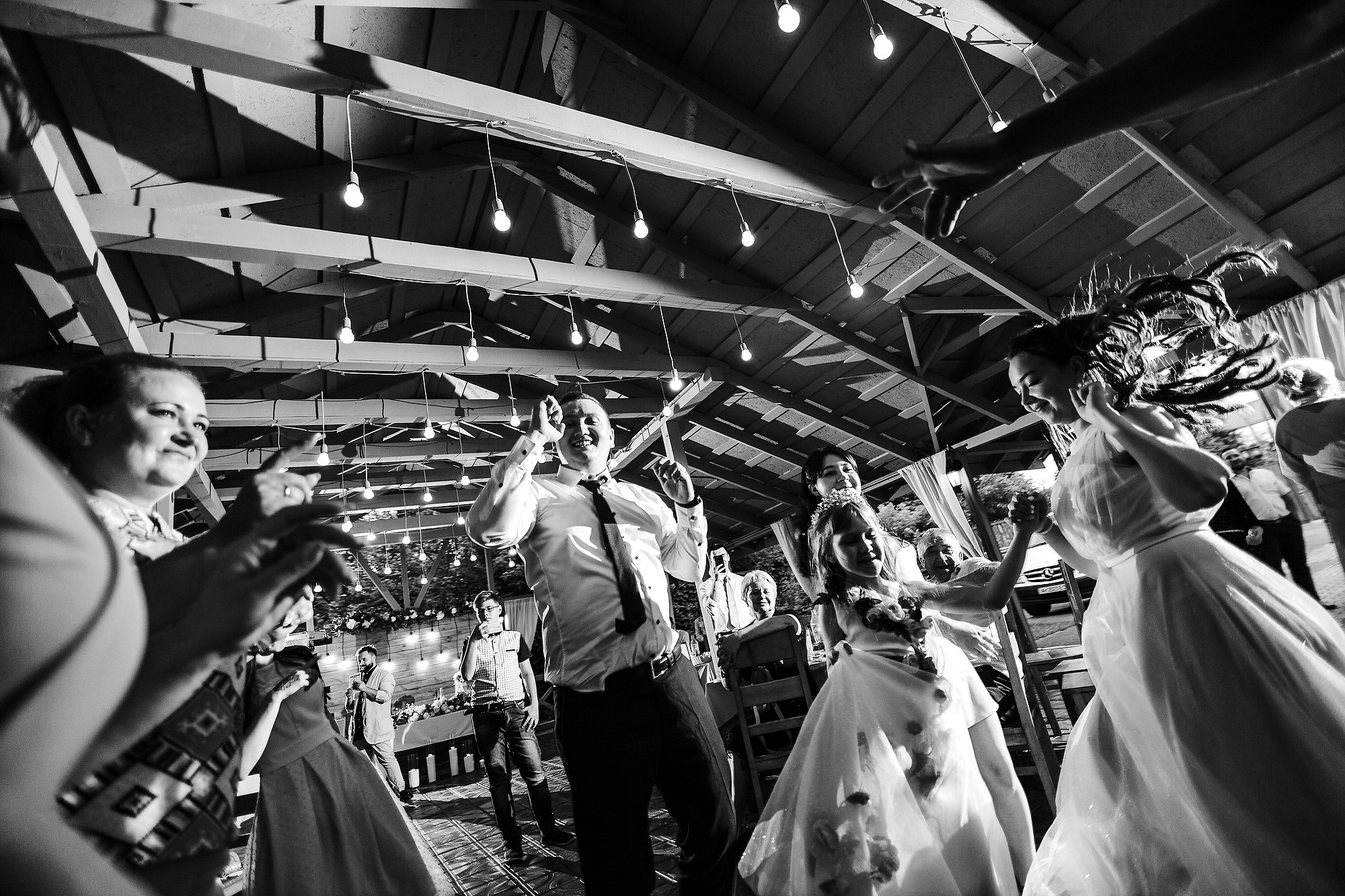 Весільний фотограф у Німеччині. Фото • Відео • Аерозйомка • Контент для бізнесу