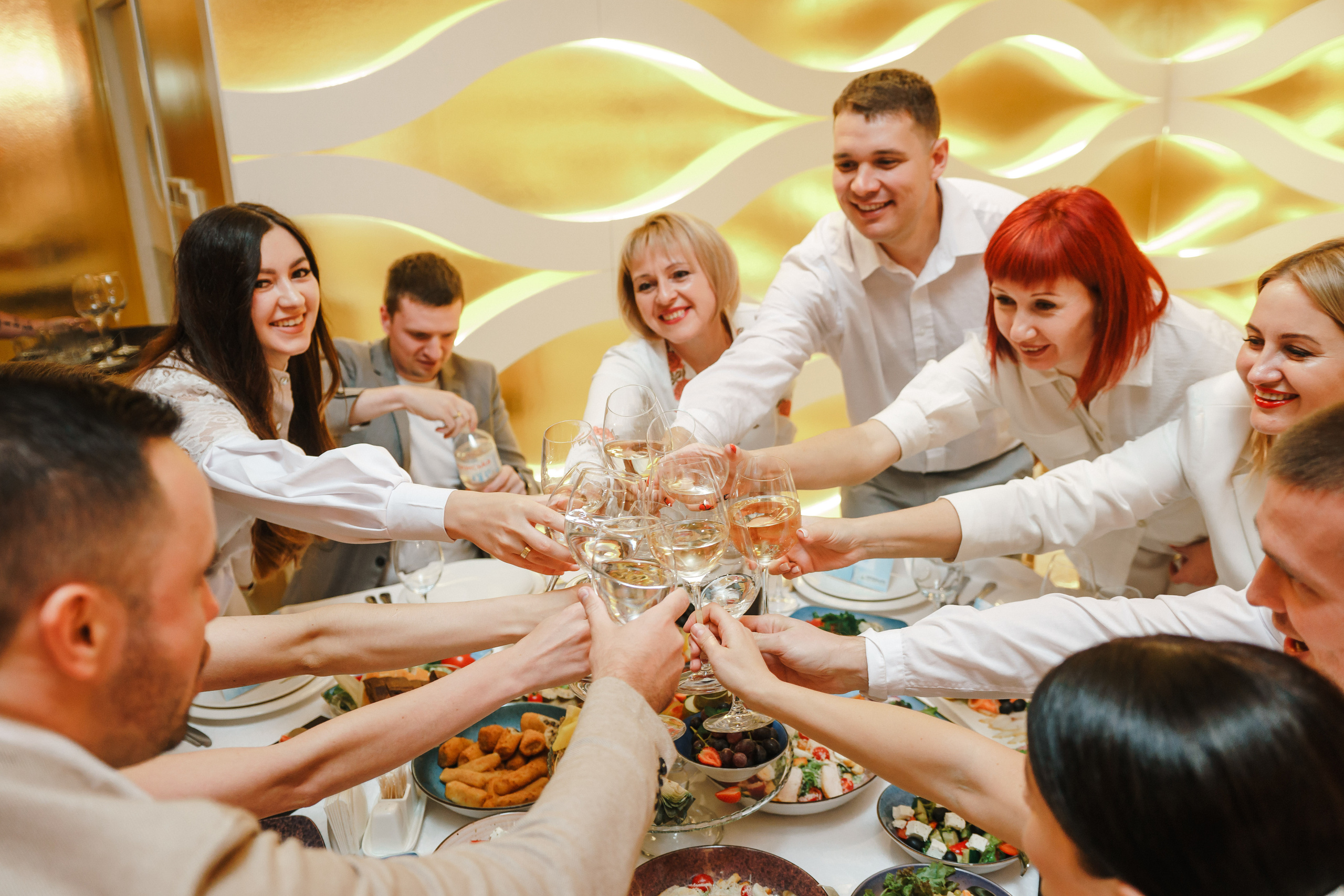 Весільний фотограф у Німеччині. Фото • Відео • Аерозйомка • Контент для бізнесу