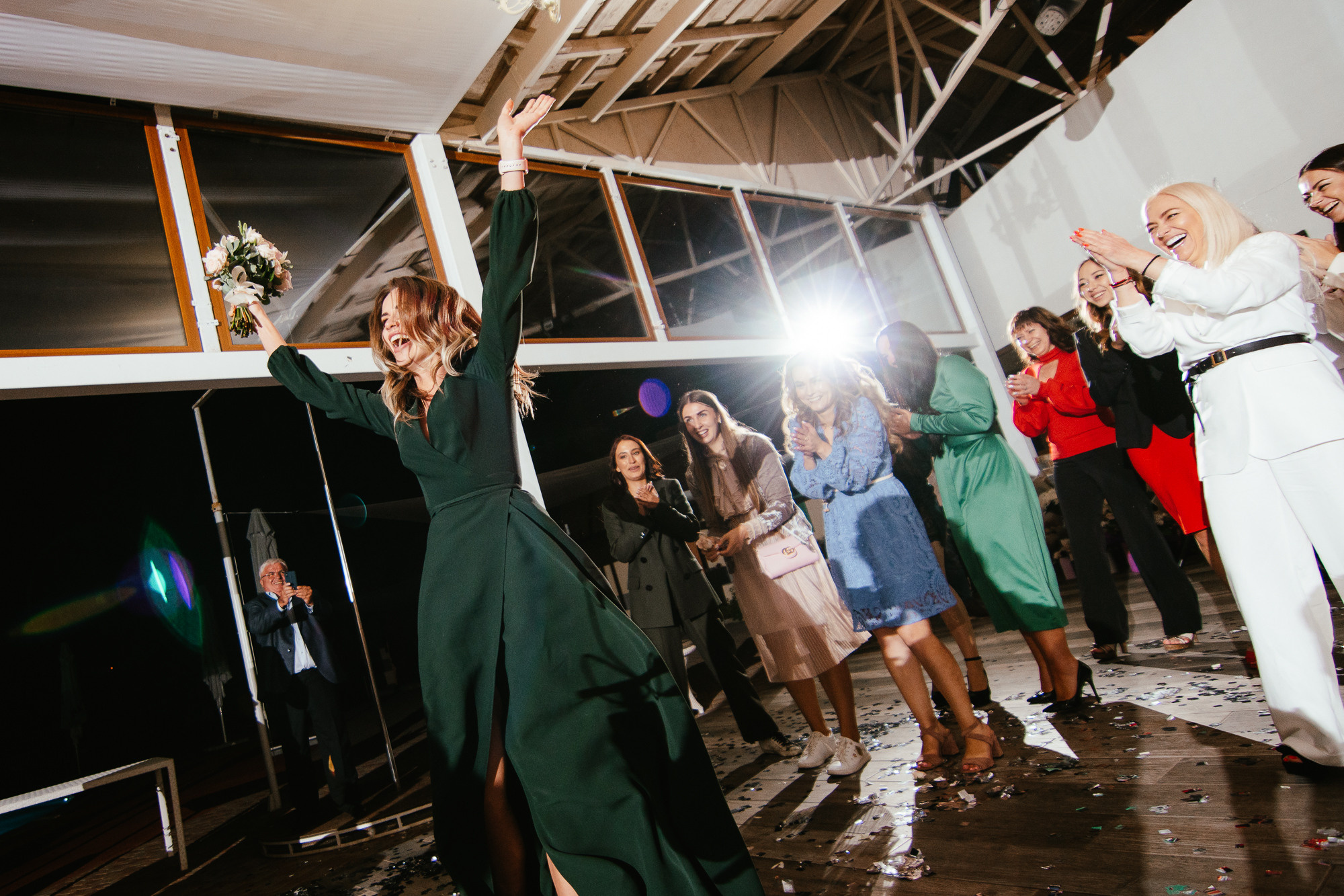 Весільний фотограф у Німеччині. Фото • Відео • Аерозйомка • Контент для бізнесу