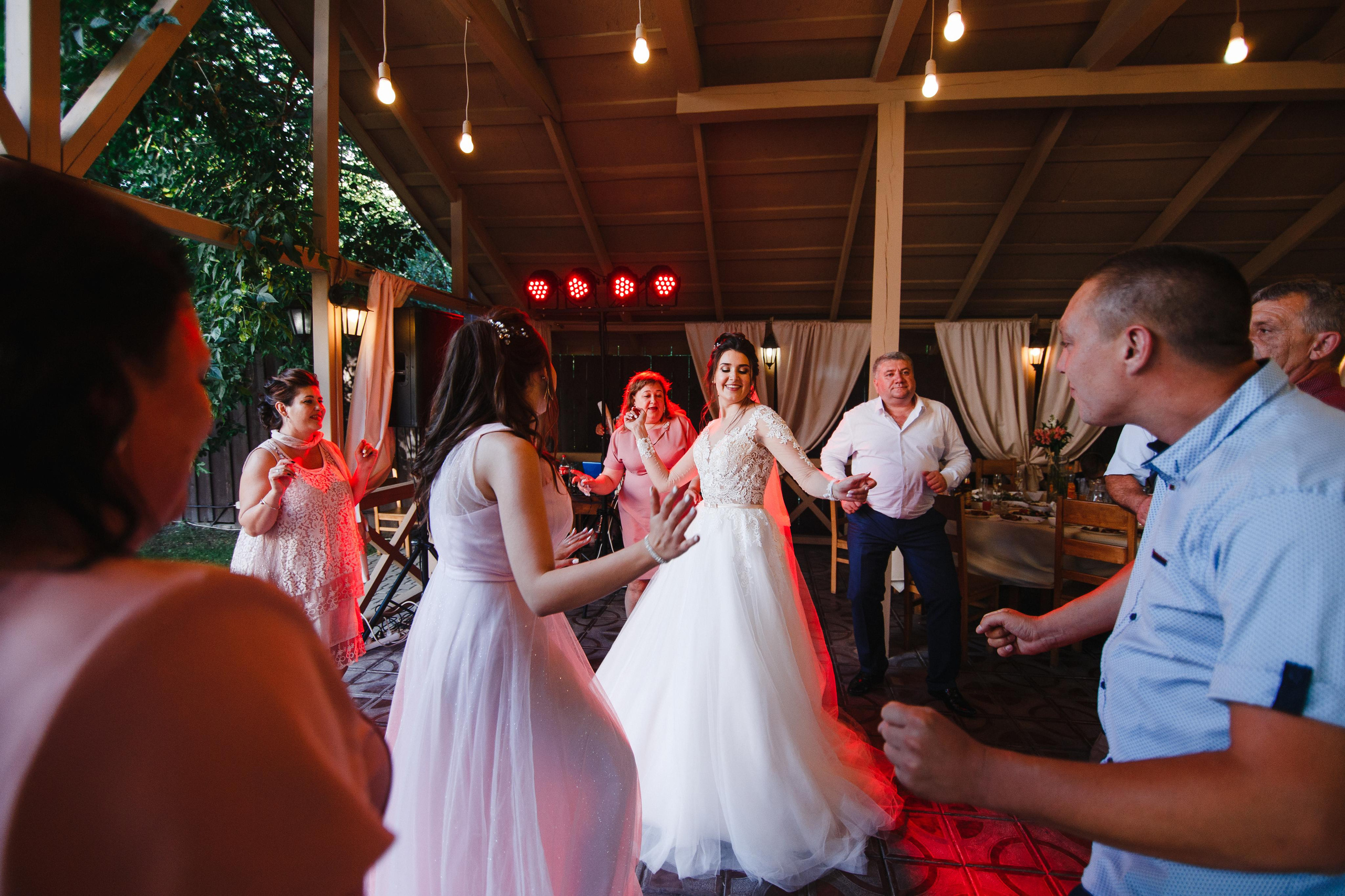 Весільний фотограф у Німеччині. Фото • Відео • Аерозйомка • Контент для бізнесу