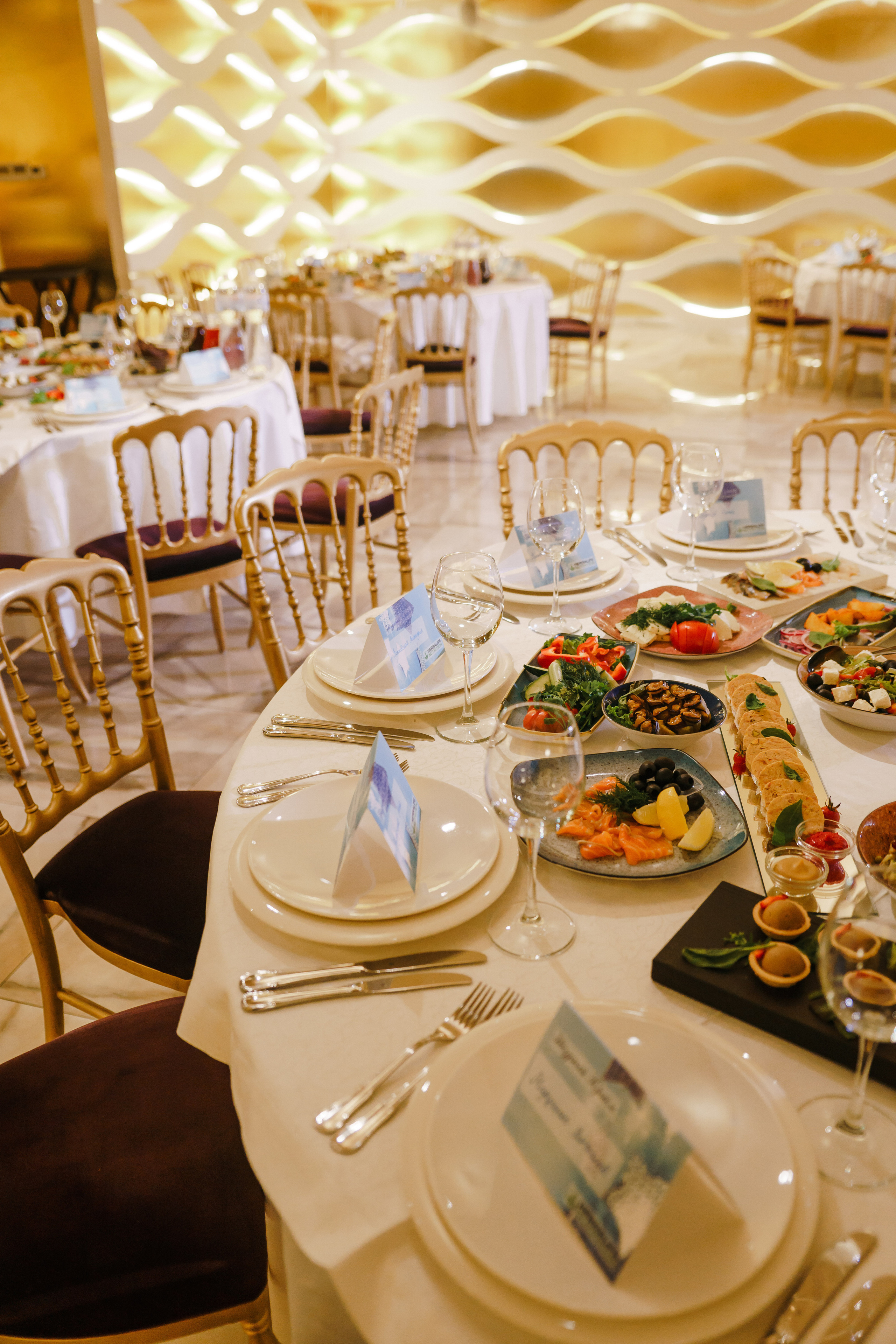 Весільний фотограф у Німеччині. Фото • Відео • Аерозйомка • Контент для бізнесу