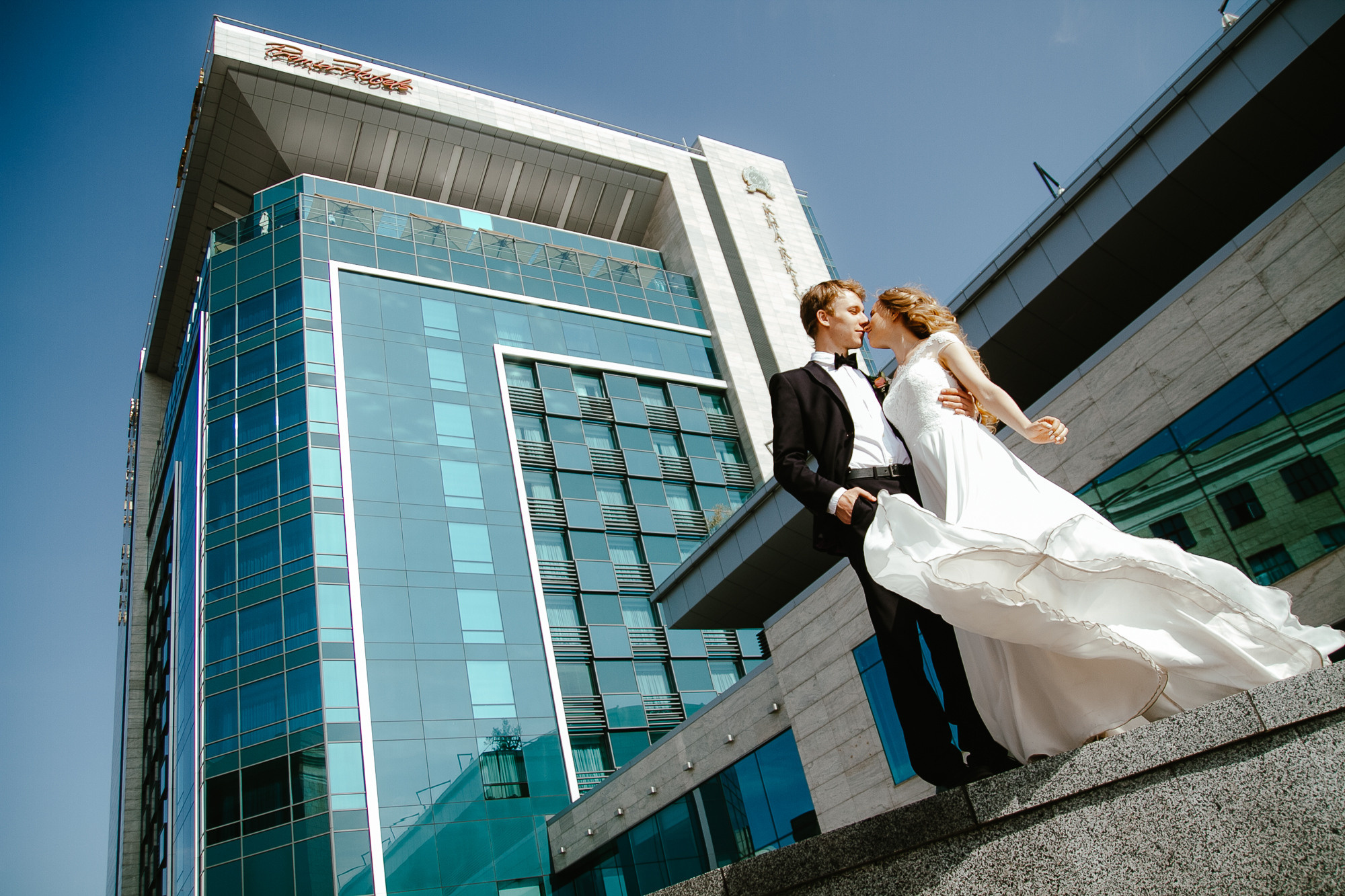 Весільний фотограф у Німеччині. Фото • Відео • Аерозйомка • Контент для бізнесу