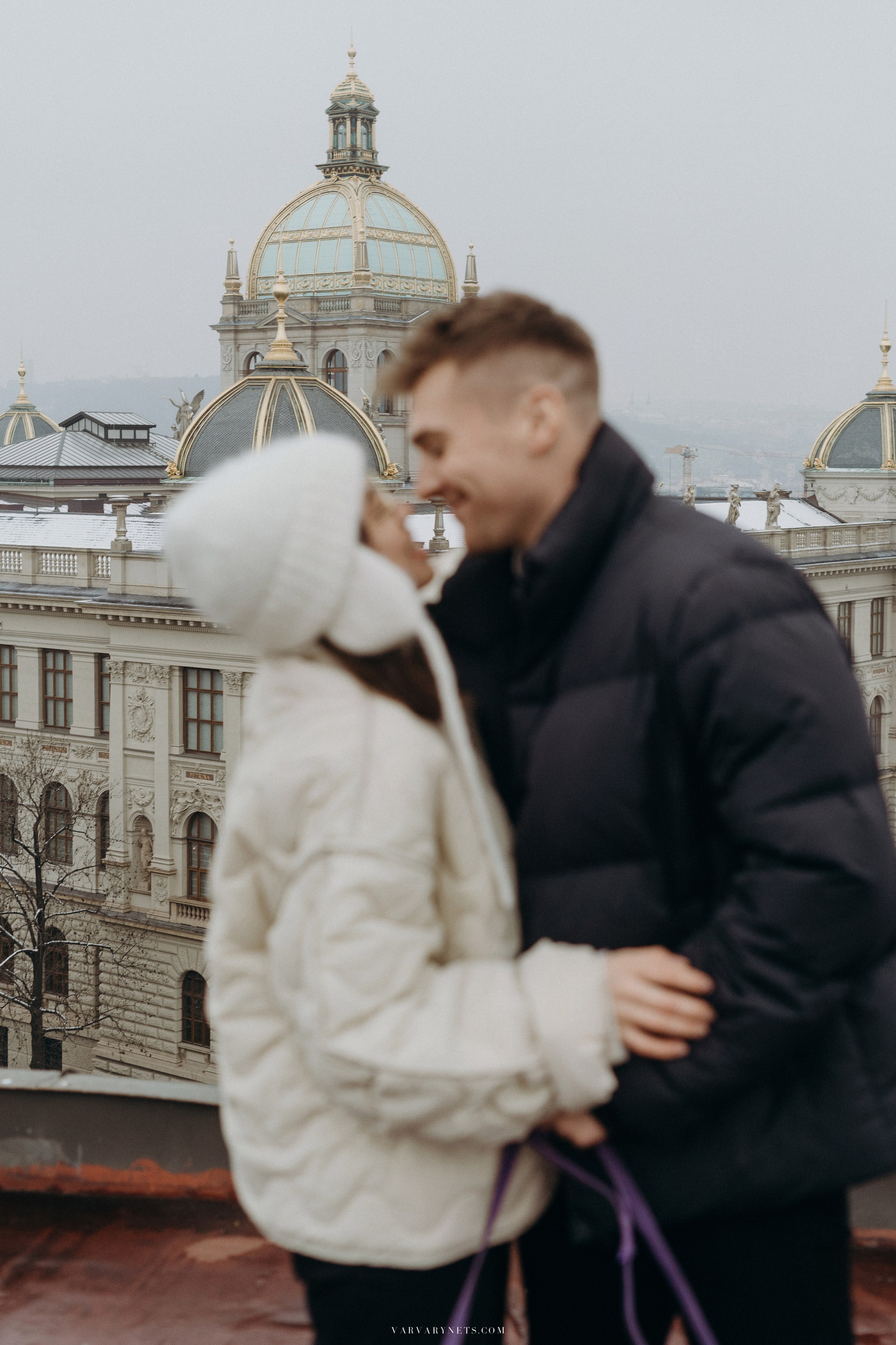 The magical proposal of hand and heart in enchanting Prague. Vitalie Varvarynets - Весільний фотограф Прага