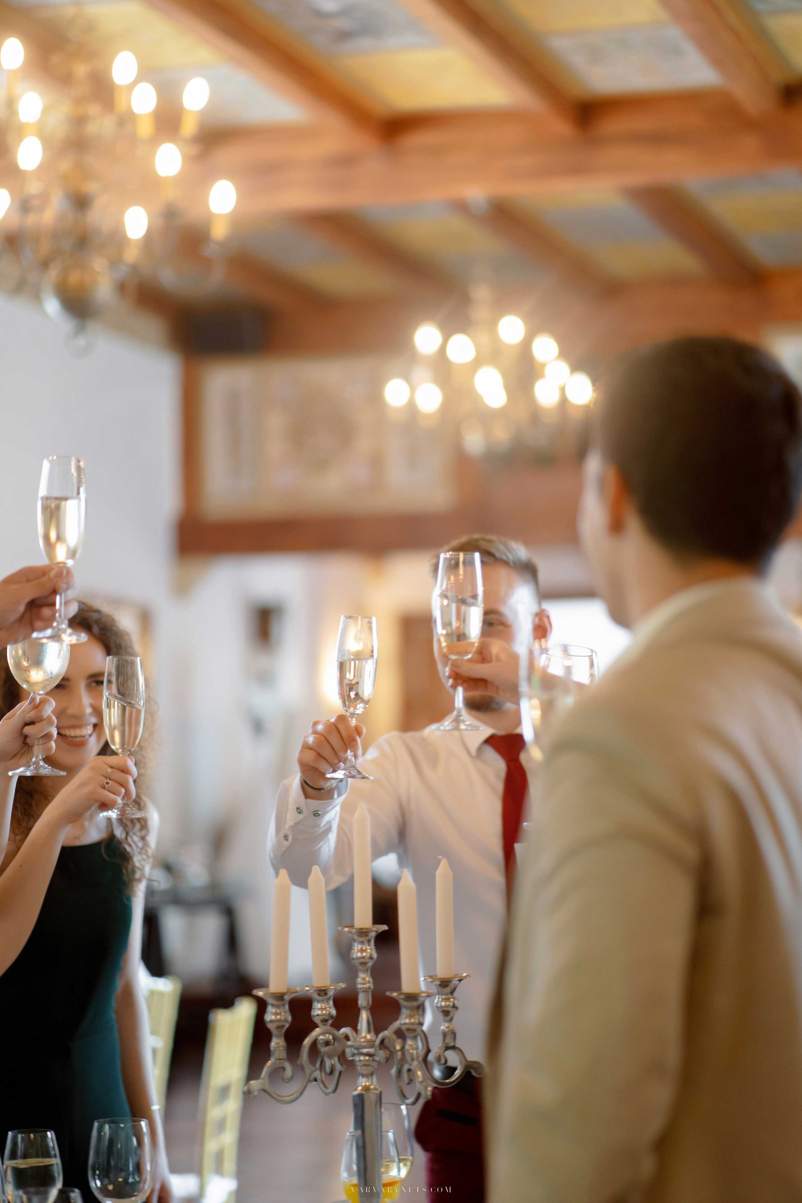 Свадьба в замках Чехии. Vitalie Varvarynets — свадебный фотограф Прага