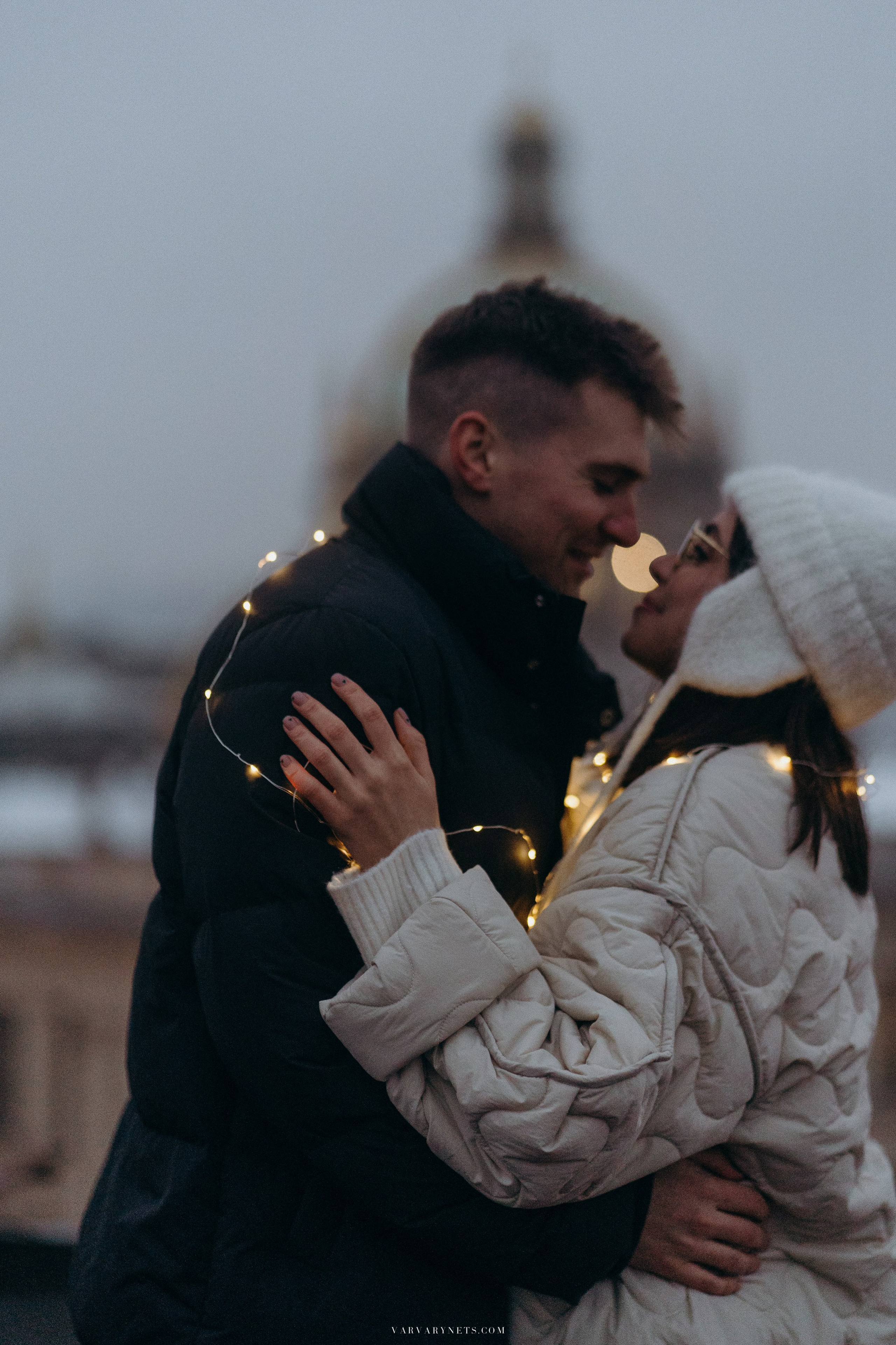 The magical proposal of hand and heart in enchanting Prague. Vitalie Varvarynets - Весільний фотограф Прага