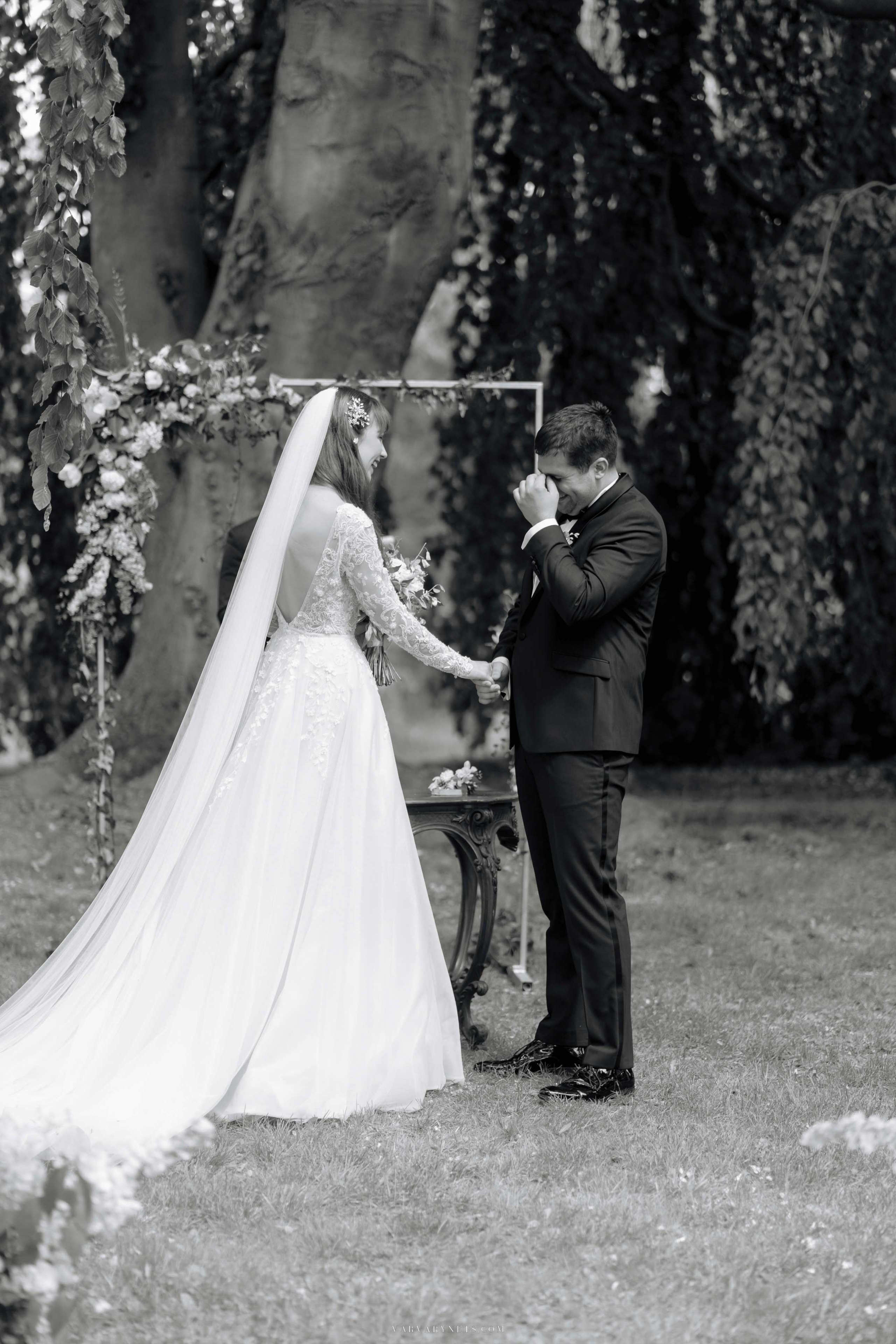 Свадьба в замках Чехии. Vitalie Varvarynets — свадебный фотограф Прага