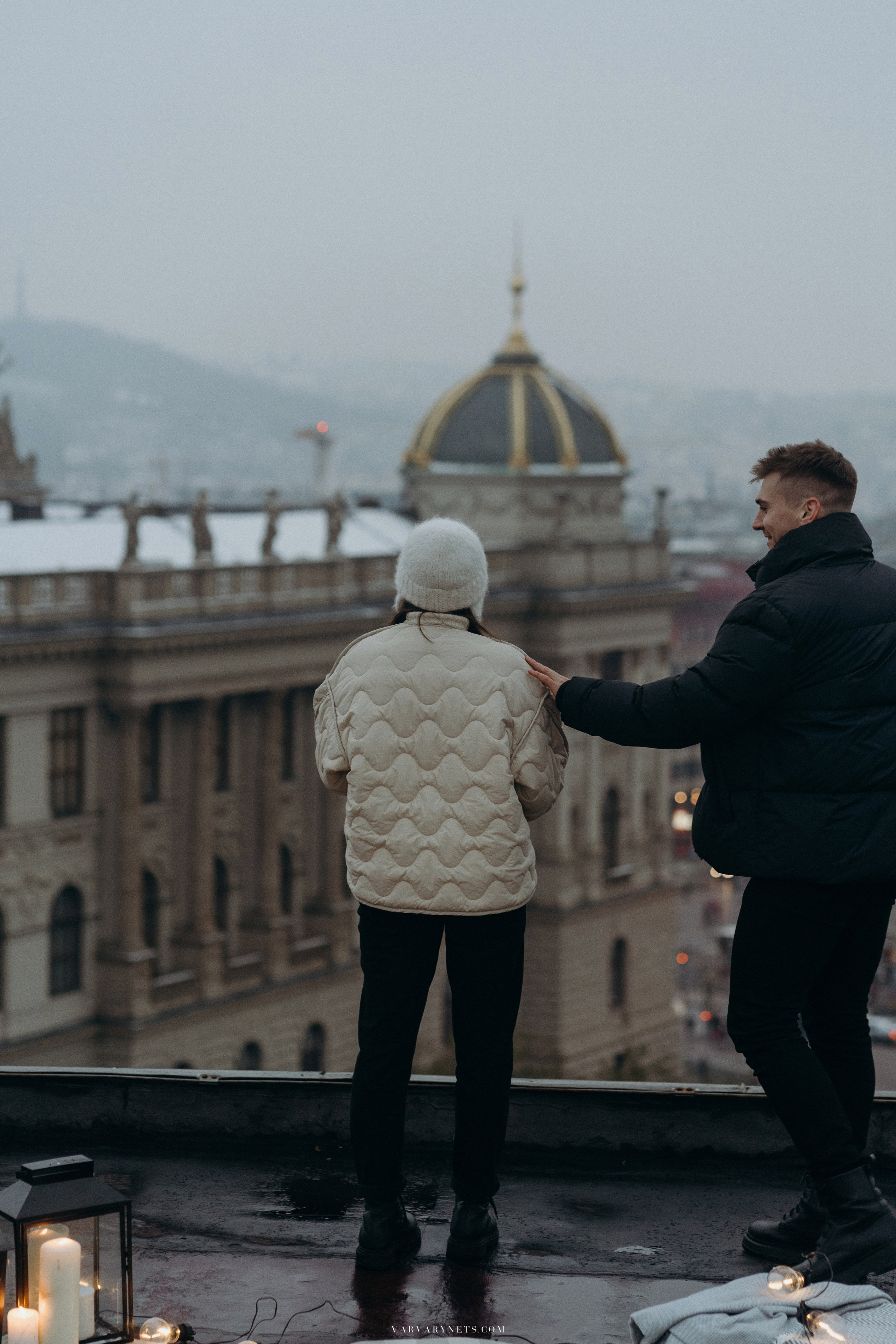 The magical proposal of hand and heart in enchanting Prague. Vitalie Varvarynets - Весільний фотограф Прага