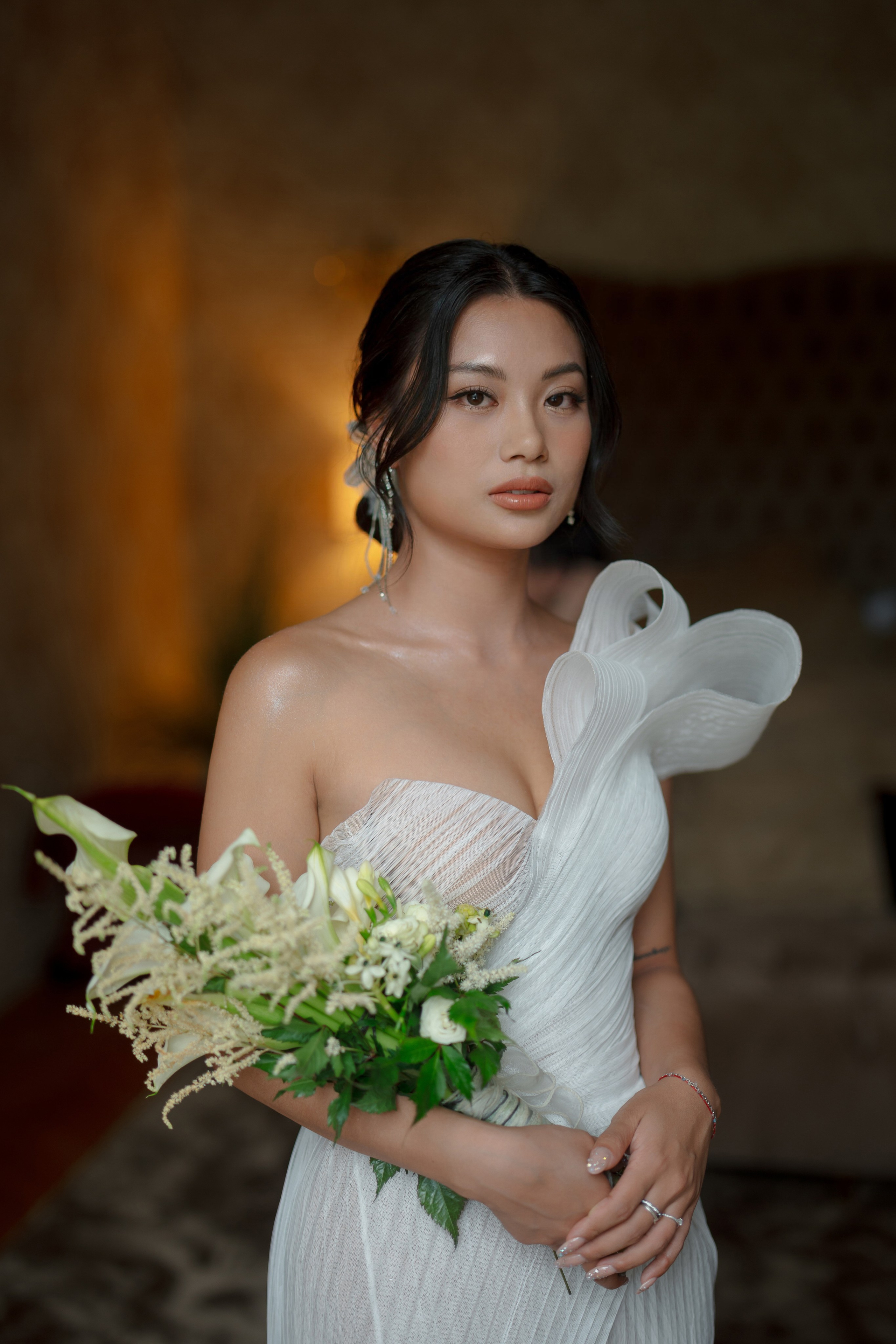 A Grand Asian Wedding at a Historic European Castle. Vitalie Varvarynets - Весільний фотограф Прага