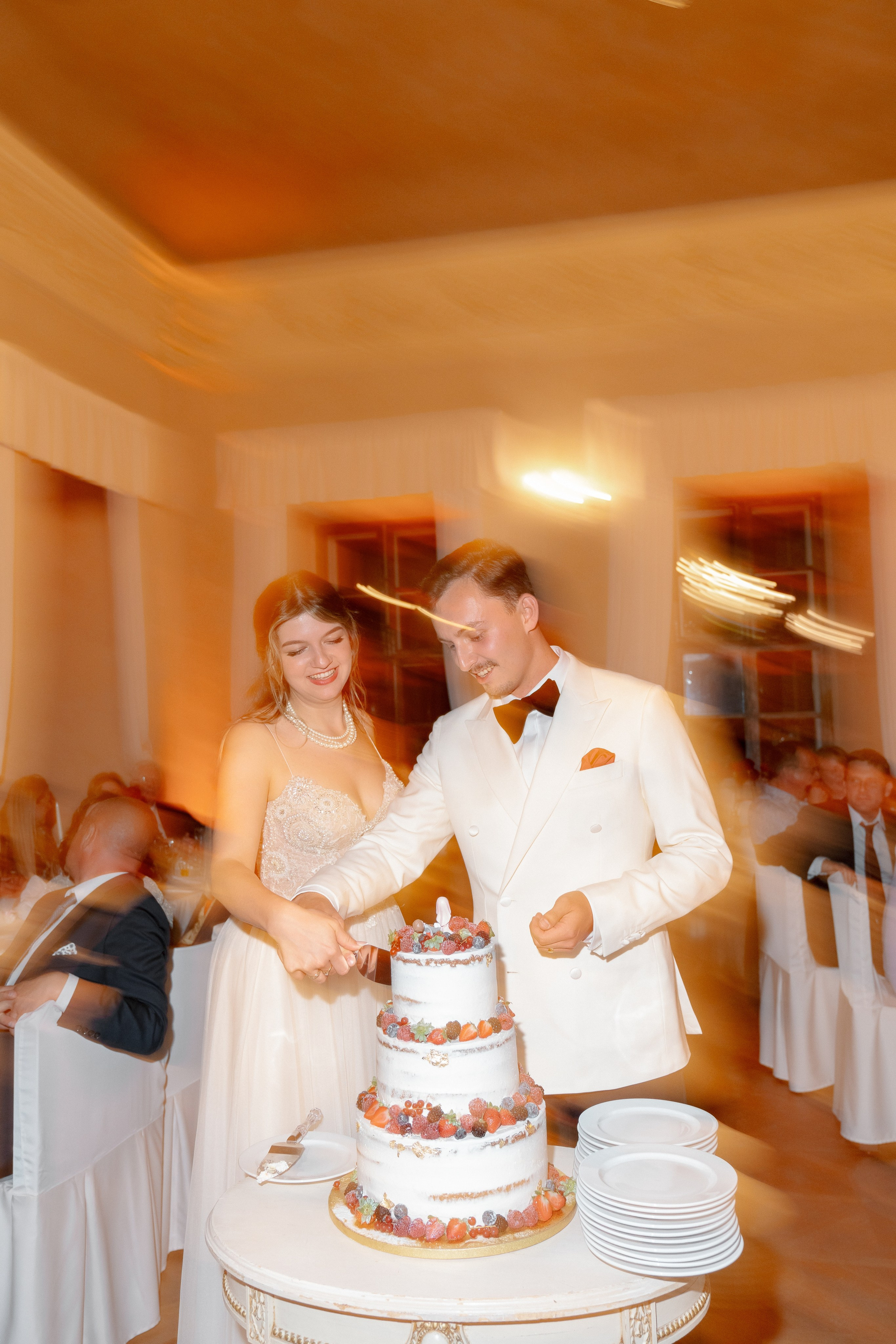 Timeless Elegance: Shanna and Bartosz’s Wedding at Radic Castle. Vitalie Varvarynets — Prague Wedding Photographer