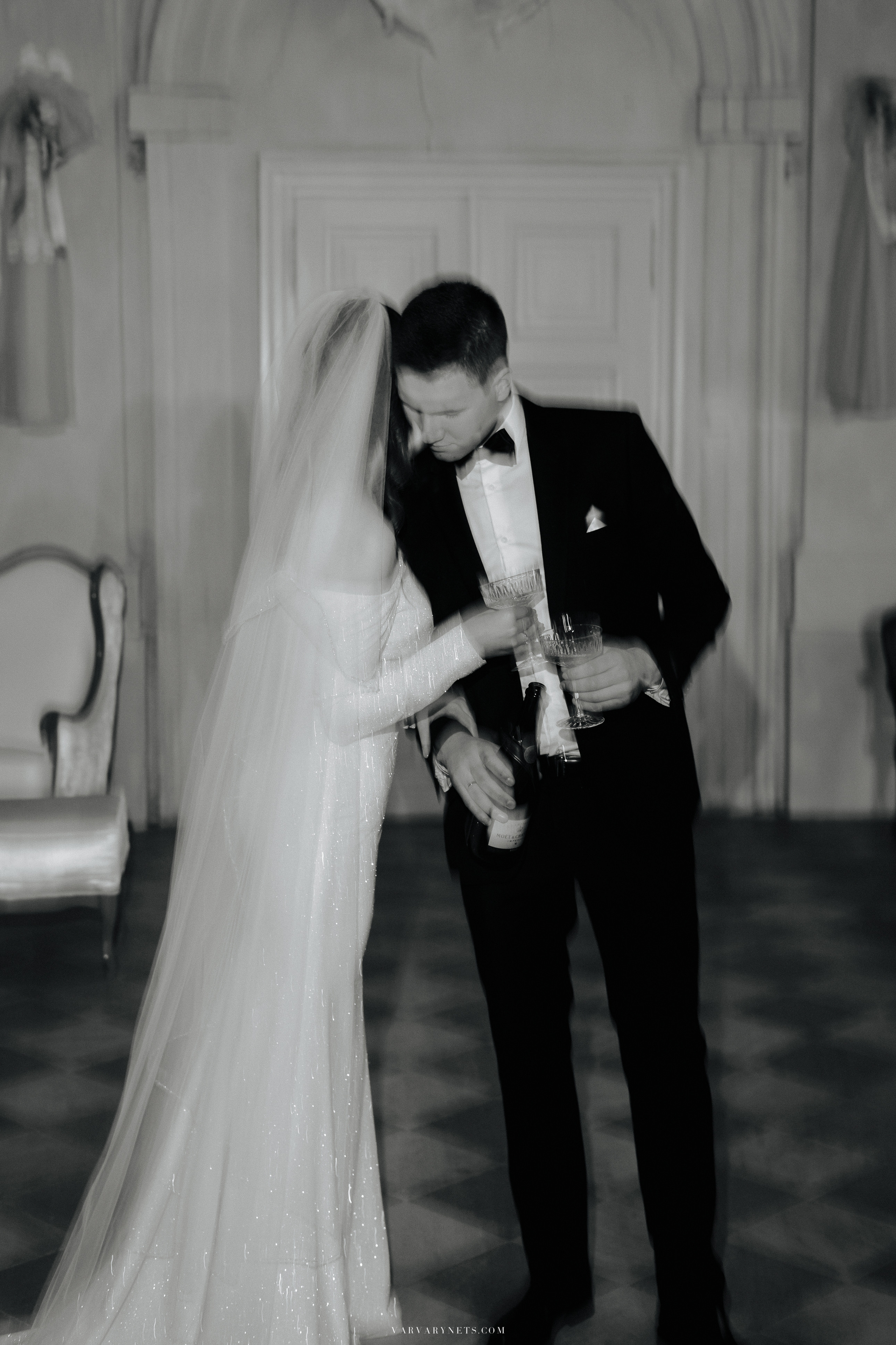 When Hollywood Glamour Met Czech Castle Charms: Natalie and Thomas. Vitalie Varvarynets — Prague Wedding Photographer