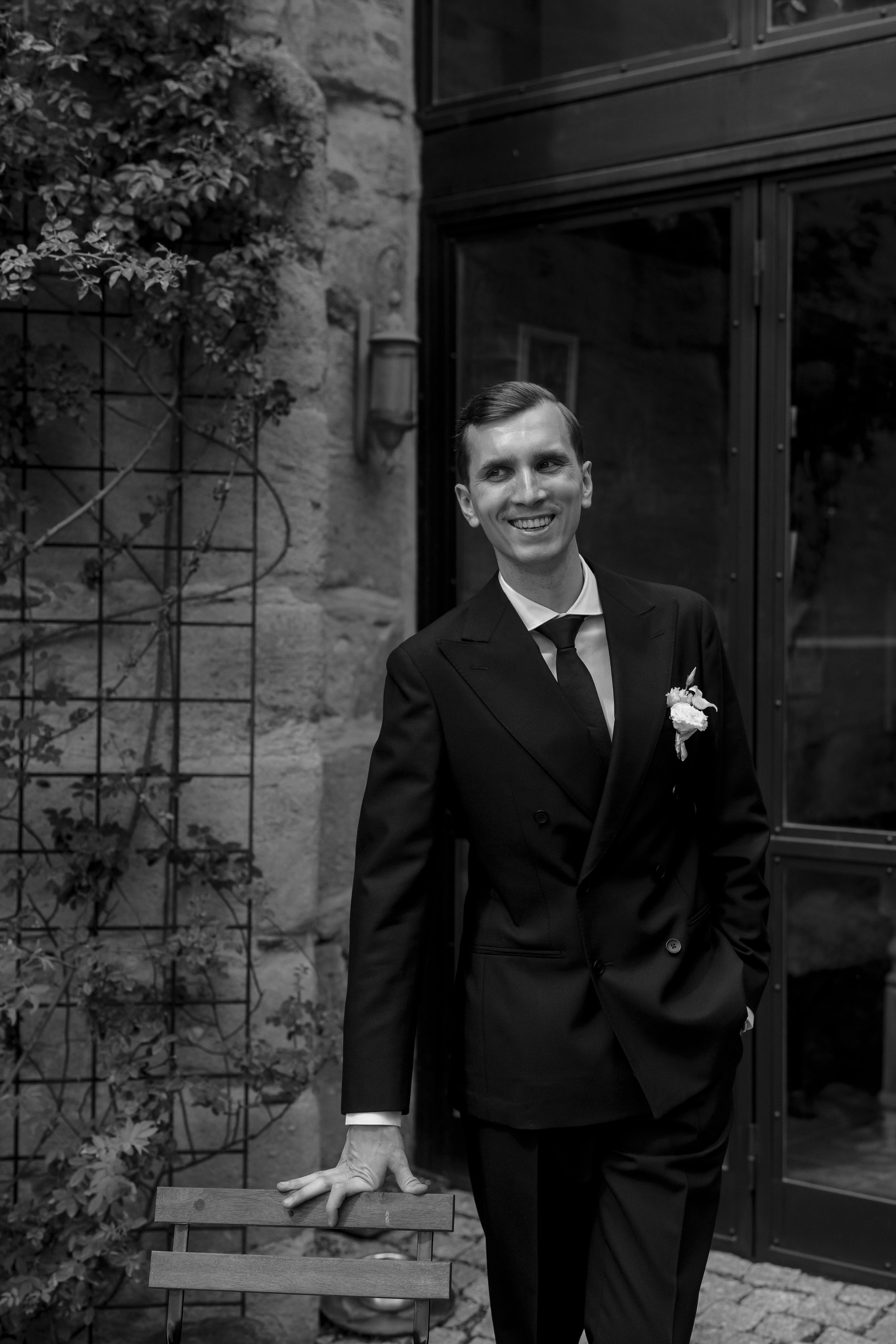 A Romantic Tuscan-Inspired Wedding in Czech Republic. Vitalie Varvarynets - Весільний фотограф Прага